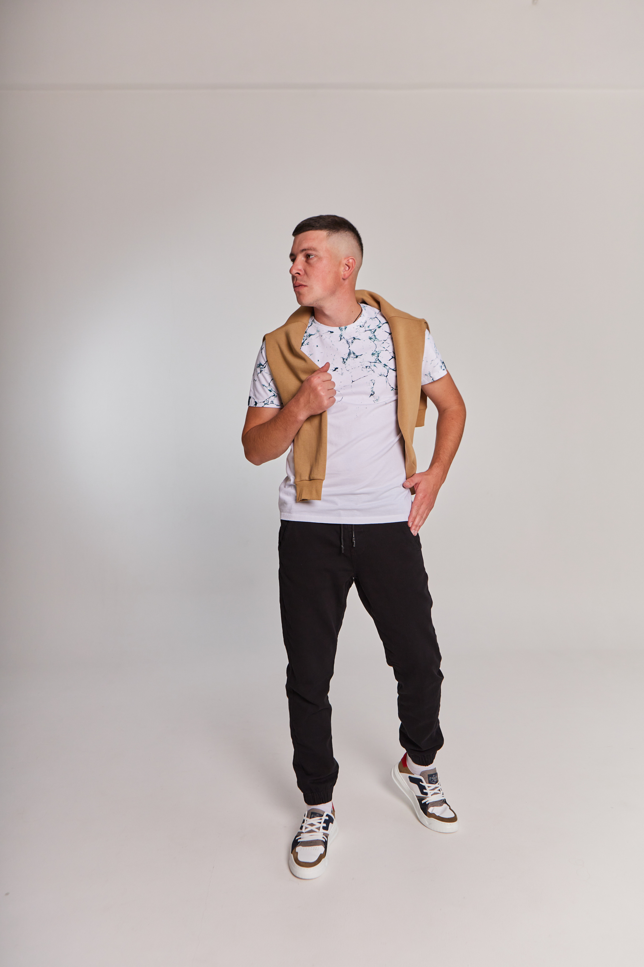 Контент-съёмка для магазина Medicine. Контент-фотограф в Абакане Наталья Нагибина