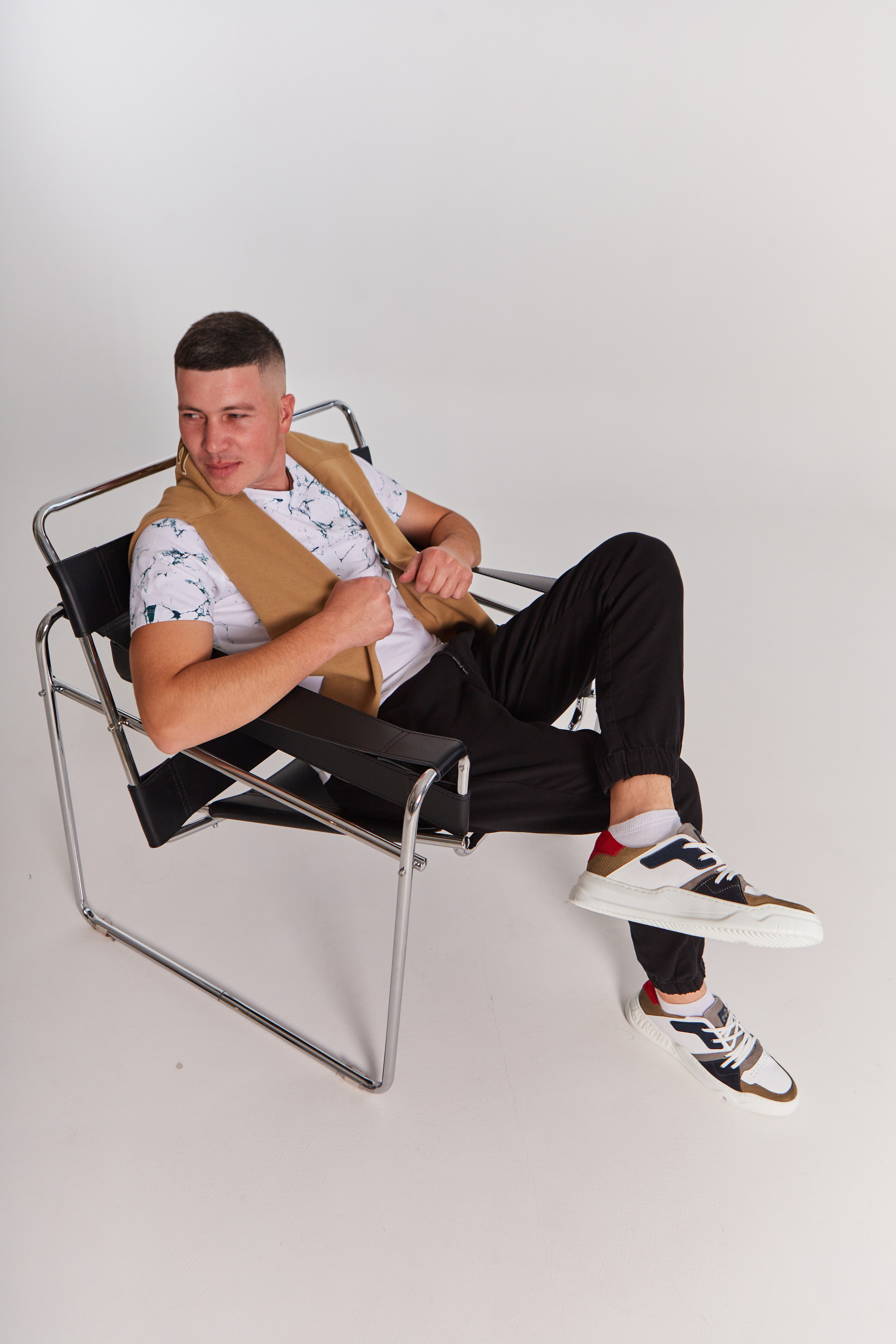 Контент-съёмка для магазина Medicine. Контент-фотограф в Абакане Наталья Нагибина