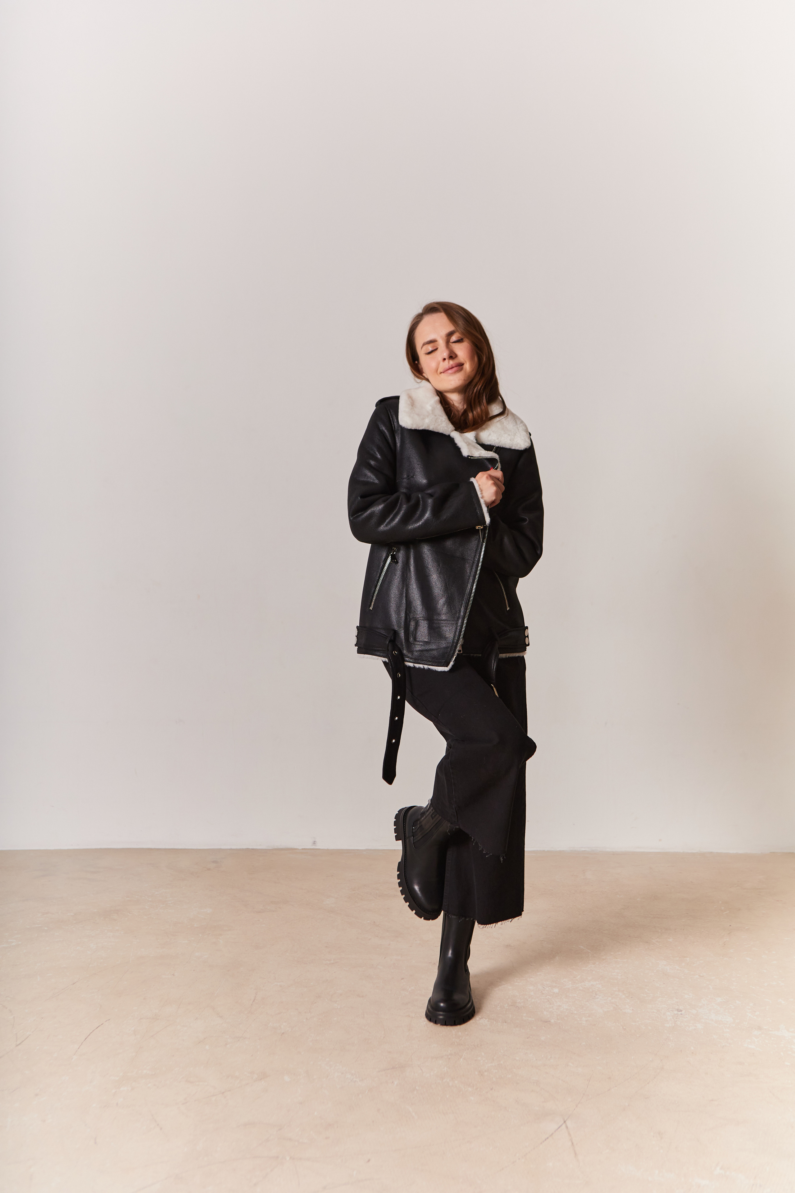 Контент-съёмка для магазина Medicine. Контент-фотограф в Абакане Наталья Нагибина