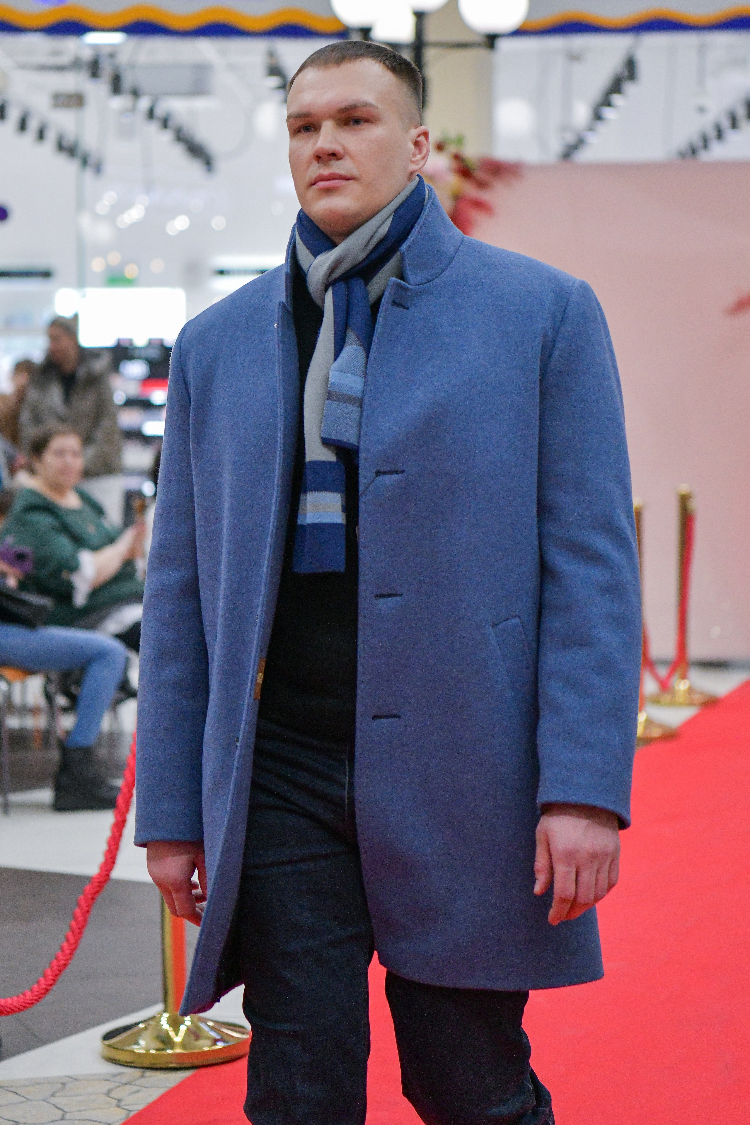 Модный показ 2024. Свой взгляд через объектив