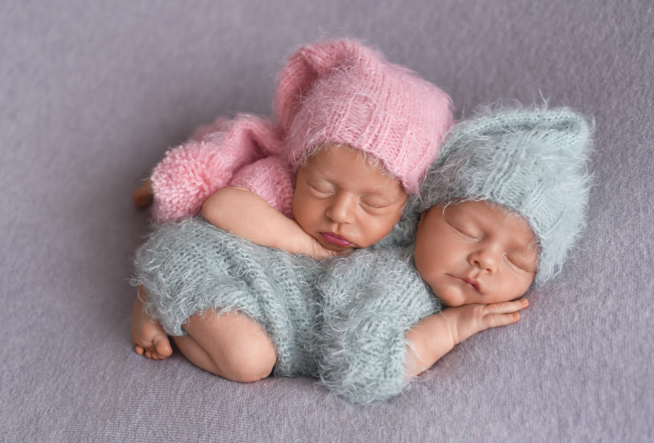 Новорожденные малыши. Детский и семейный Фотограф г. Красноярск