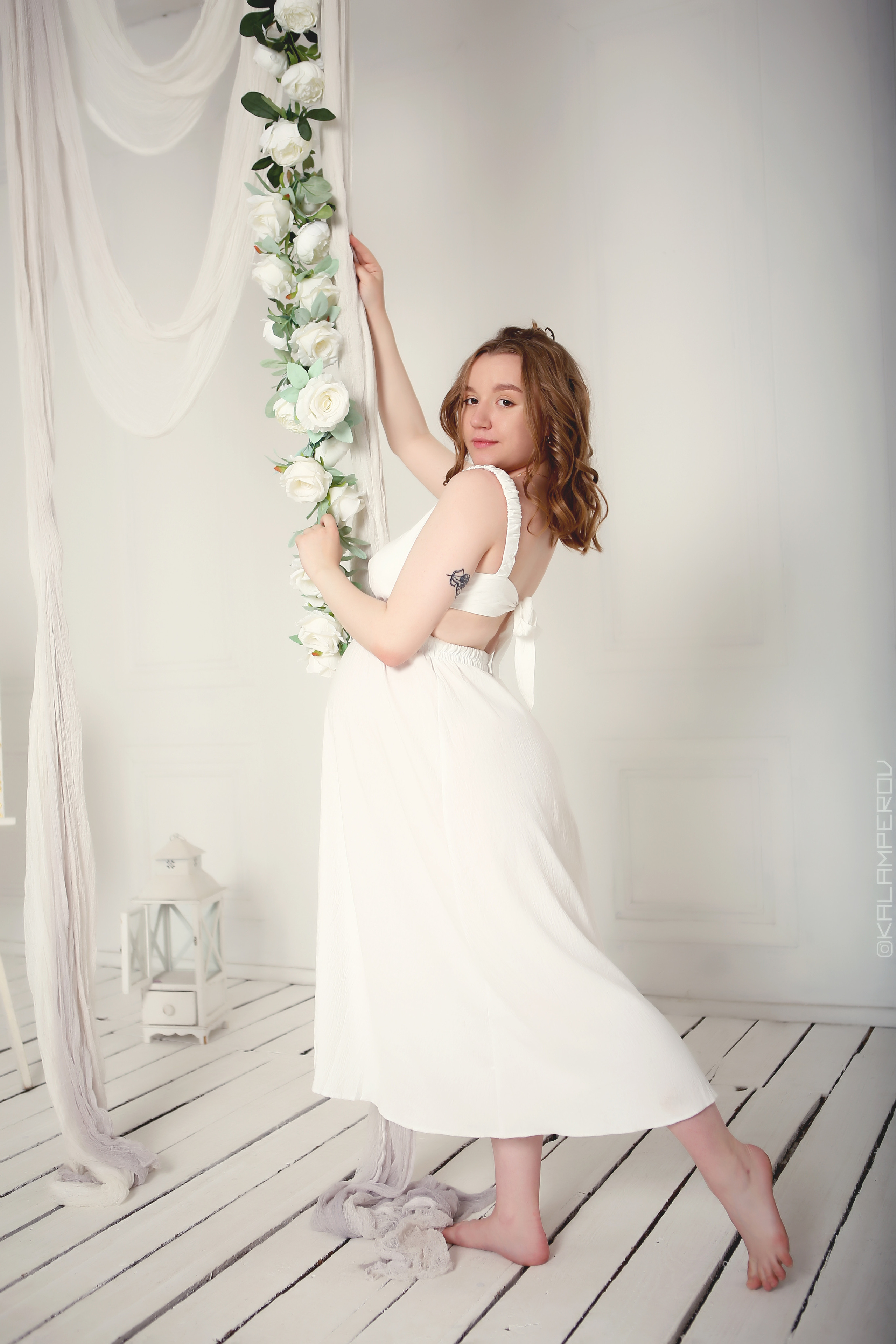 Беремняшка Дарья в побелке (White). Свадебный и предметный фотограф Ренат Каламперов