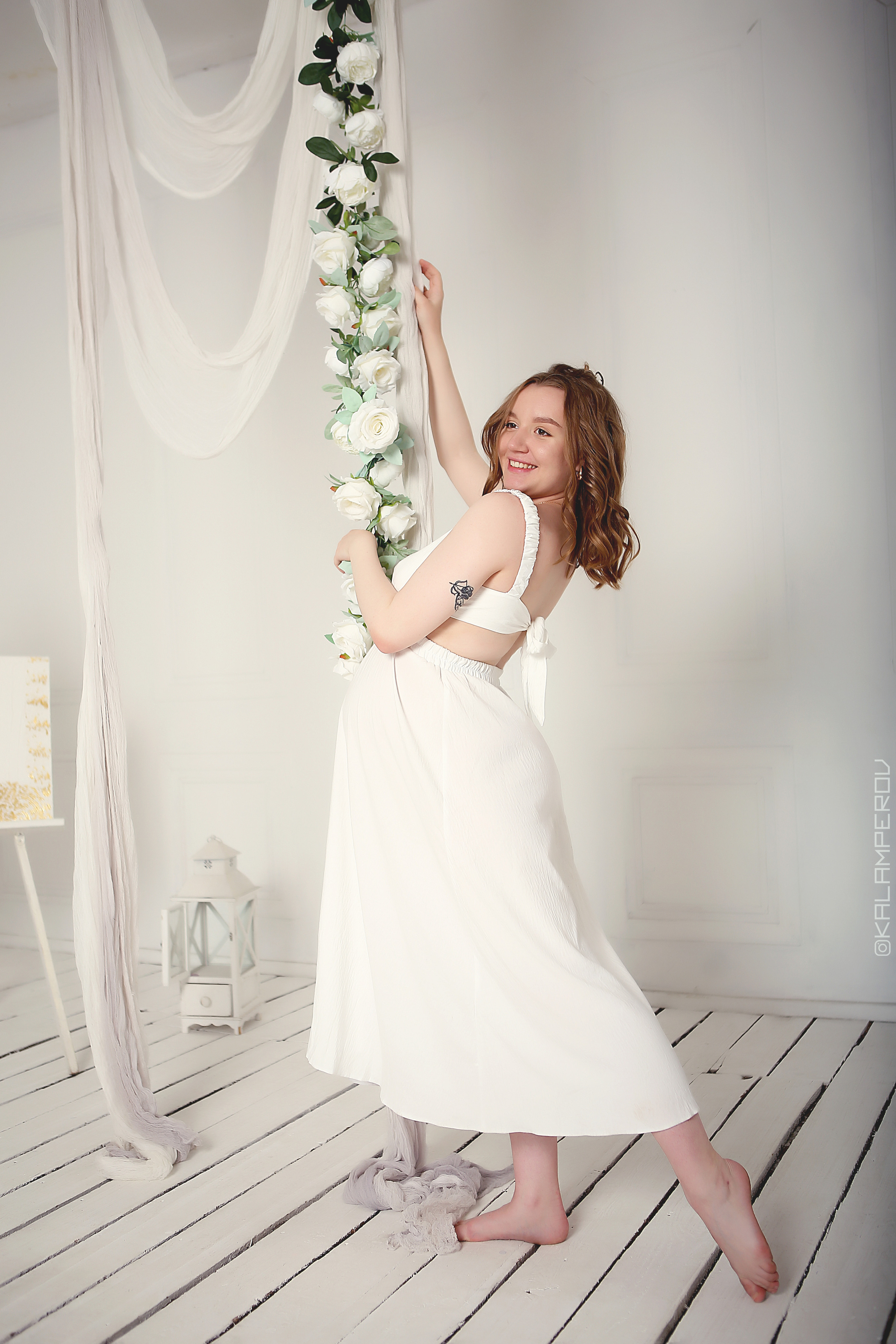 Беремняшка Дарья в побелке (White). Свадебный и предметный фотограф Ренат Каламперов