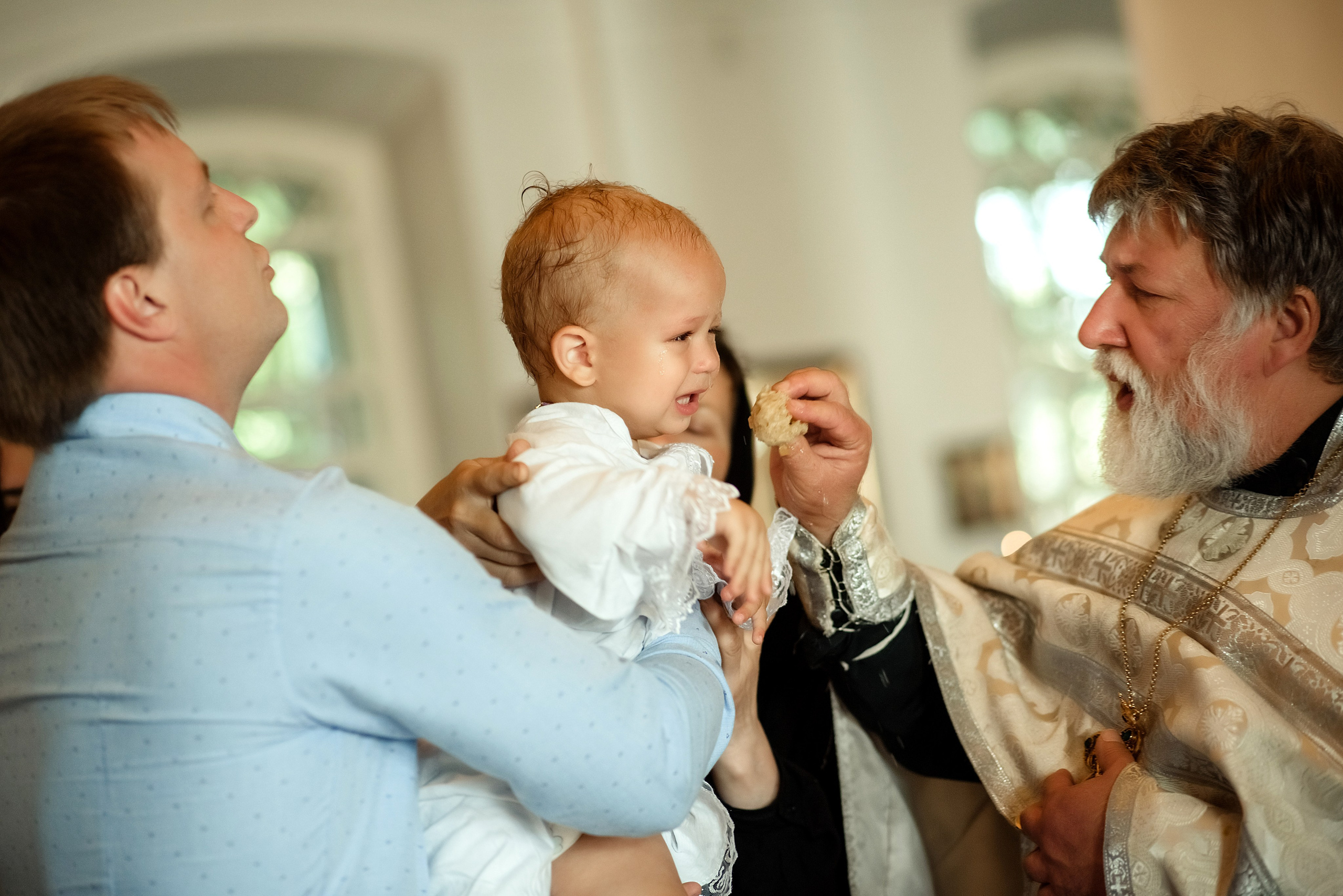 Крещение Арсения. Фотограф Ростов Великий Юлия Кузьмина Фотограф на крещение Ярославль