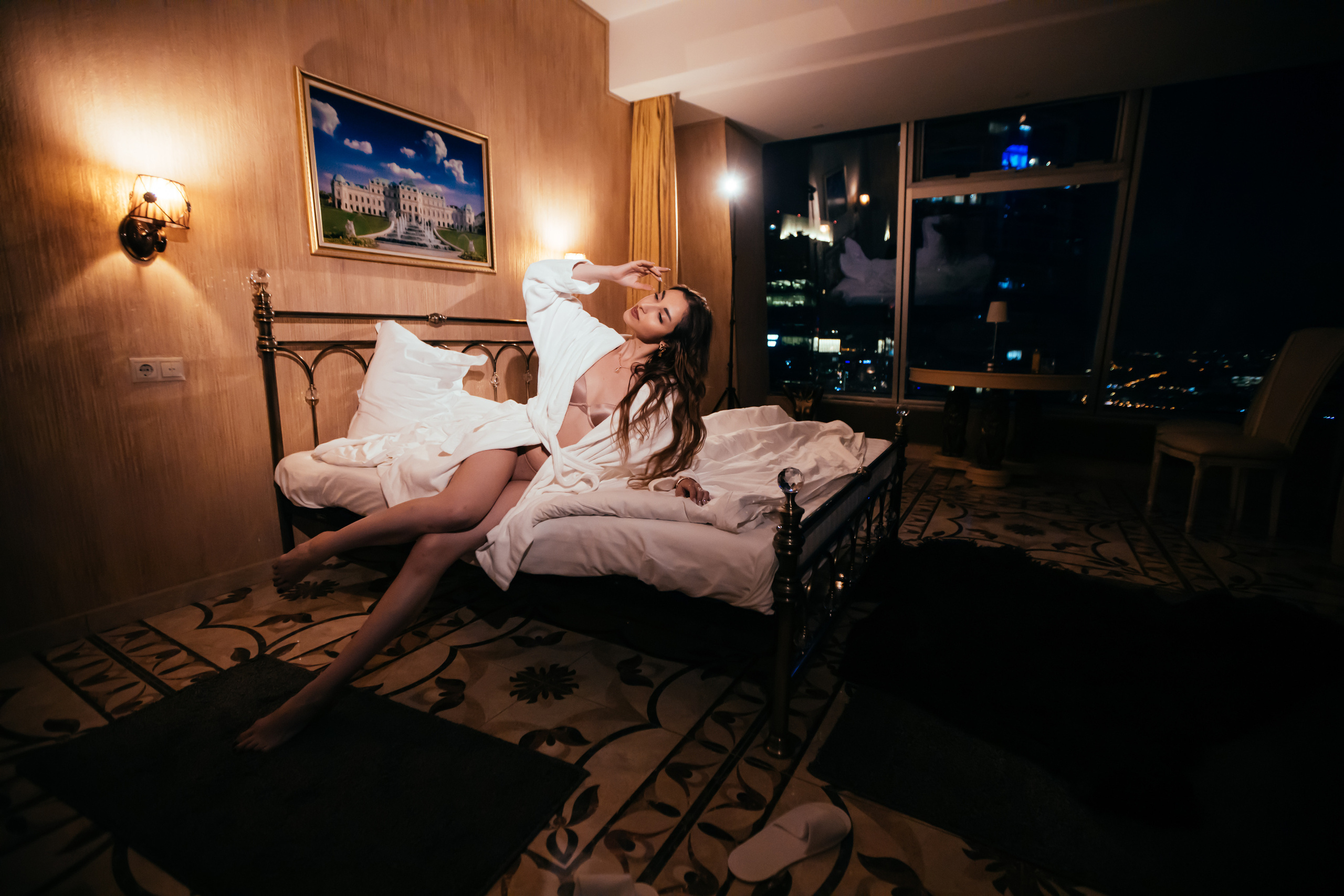 Женский портрет. Ведущий на праздник в Москве / Денис Аганин