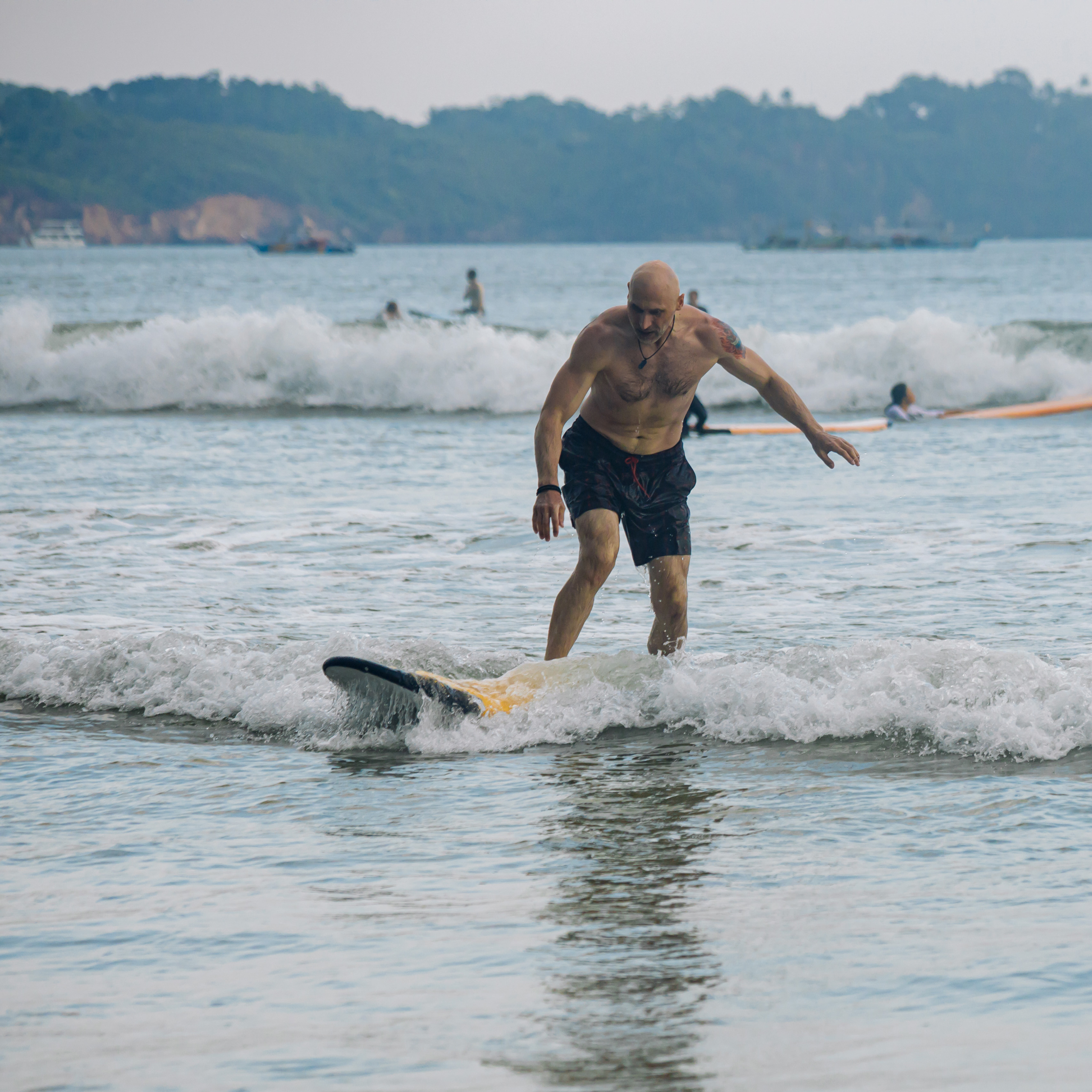 Weligama_bich. Ведущий на праздник в Москве / Денис Аганин
