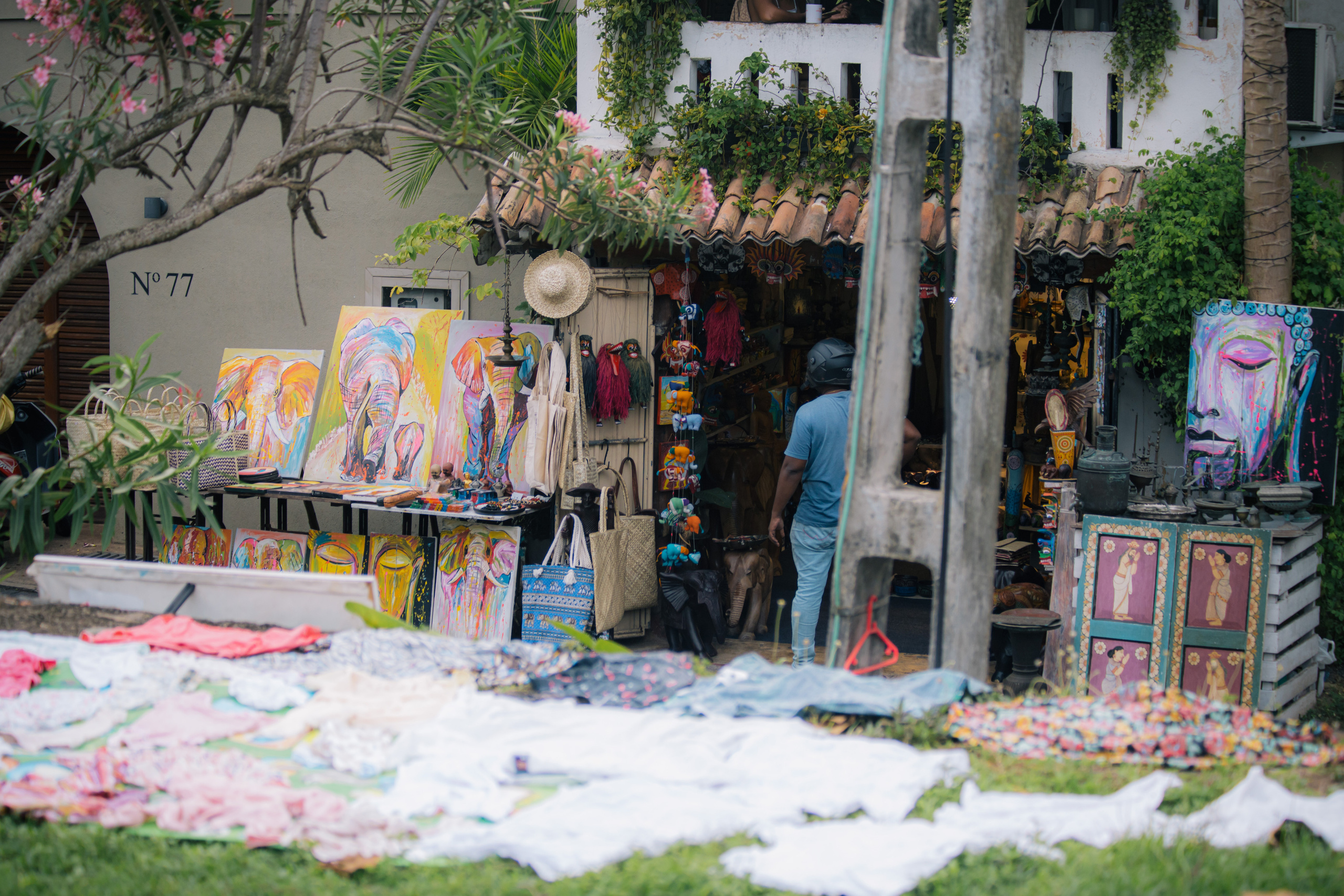 Surf_land. Ведущий на праздник в Москве / Денис Аганин