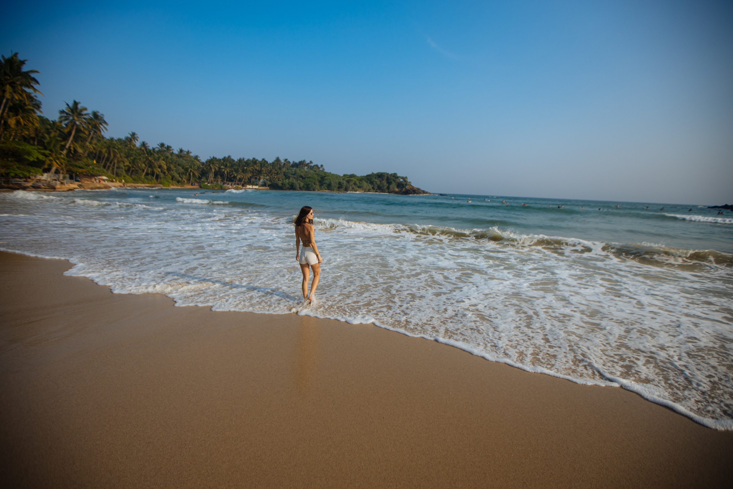 Surf_land. Ведущий на праздник в Москве / Денис Аганин