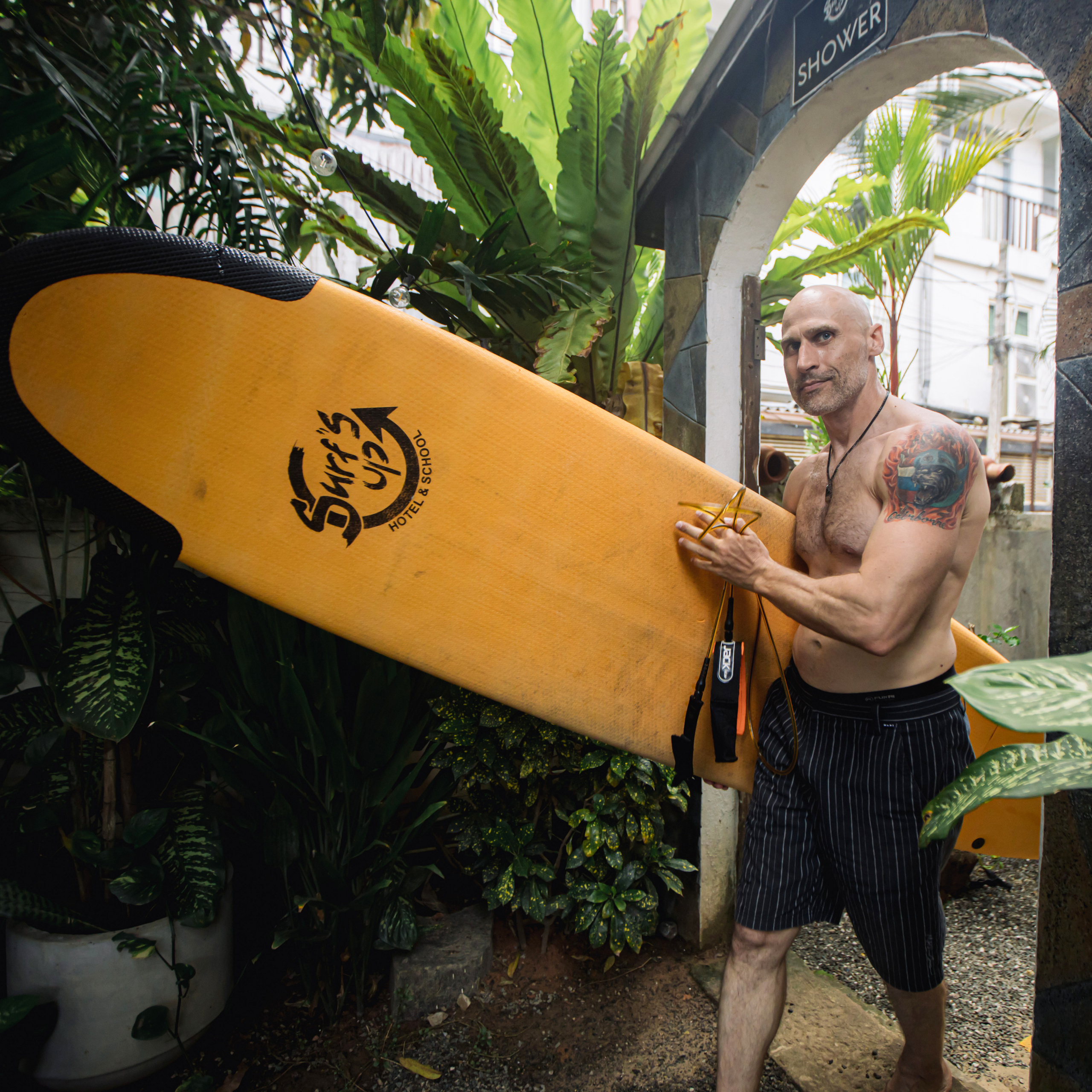 Weligama_bich. Ведущий на праздник в Москве / Денис Аганин