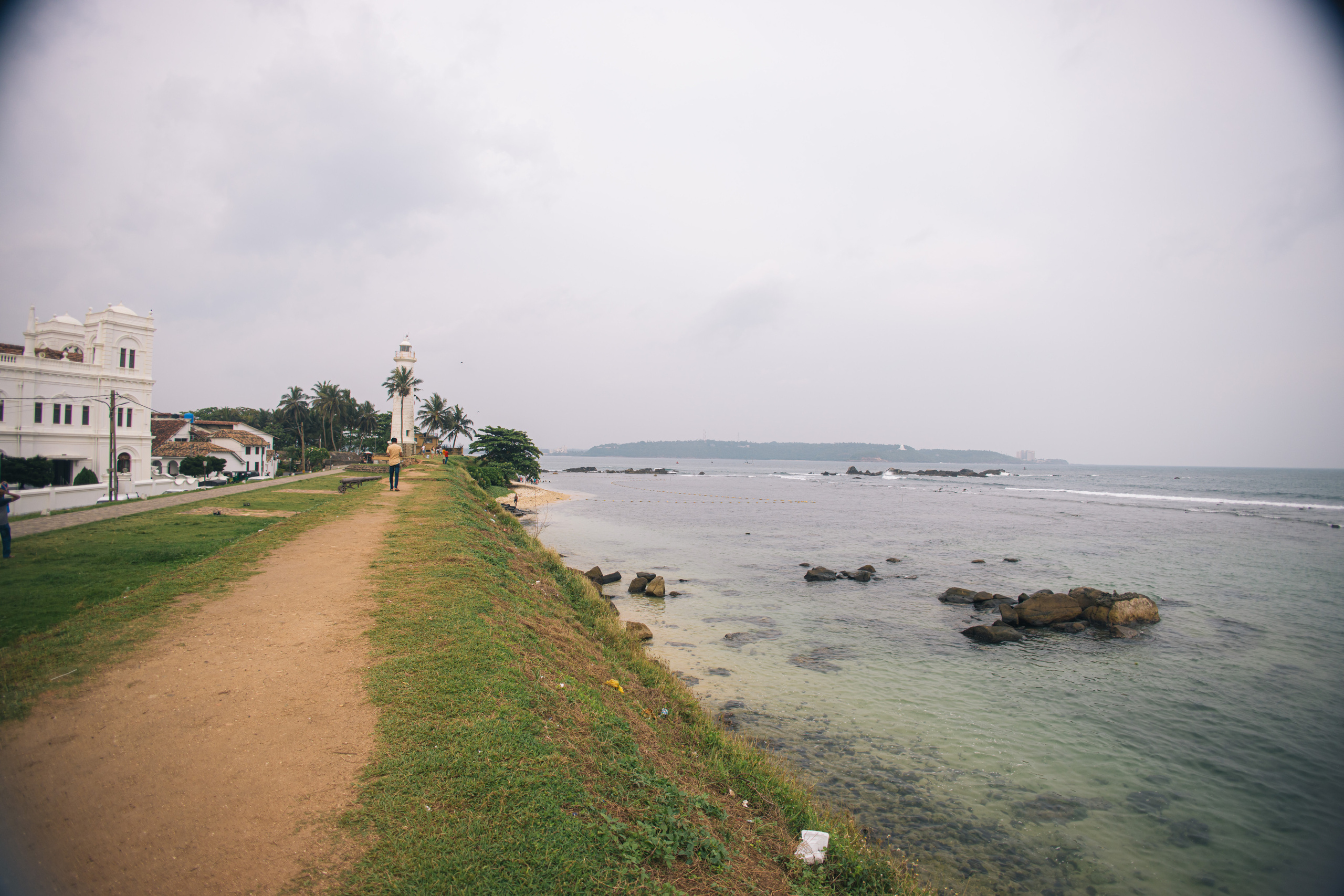 Surf_land. Ведущий на праздник в Москве / Денис Аганин