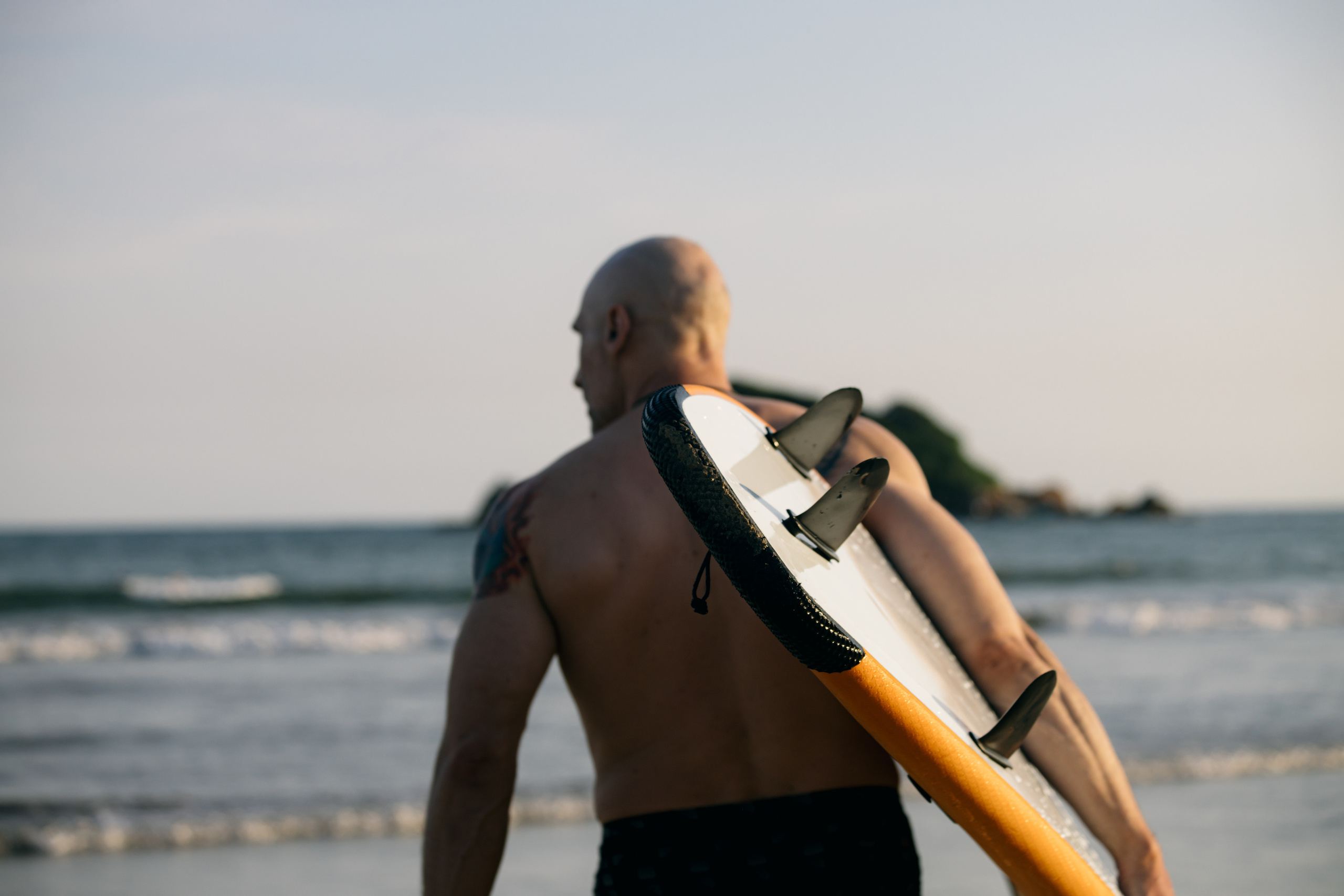 Weligama_bich. Ведущий на праздник в Москве / Денис Аганин