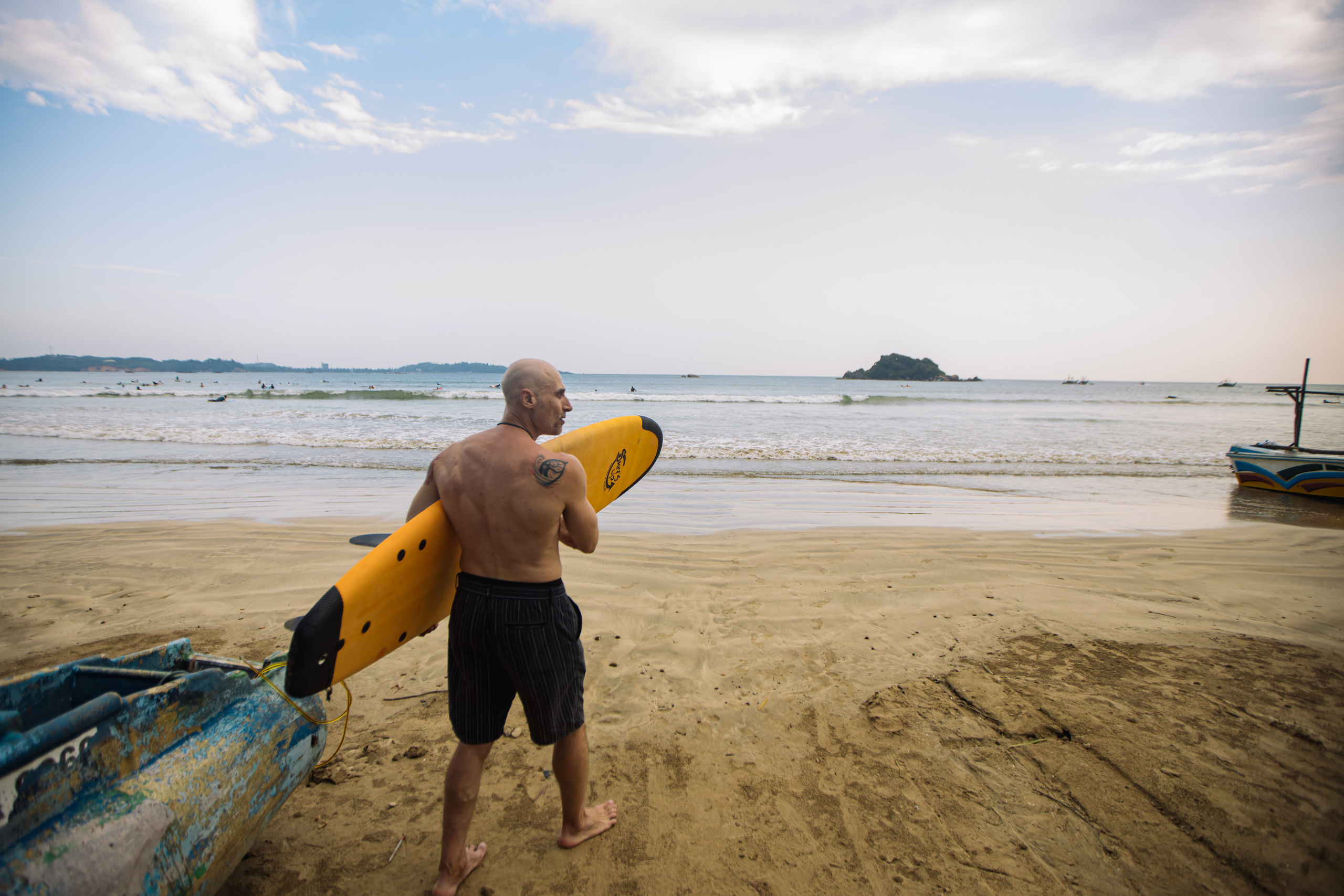 Weligama_bich. Ведущий на праздник в Москве / Денис Аганин