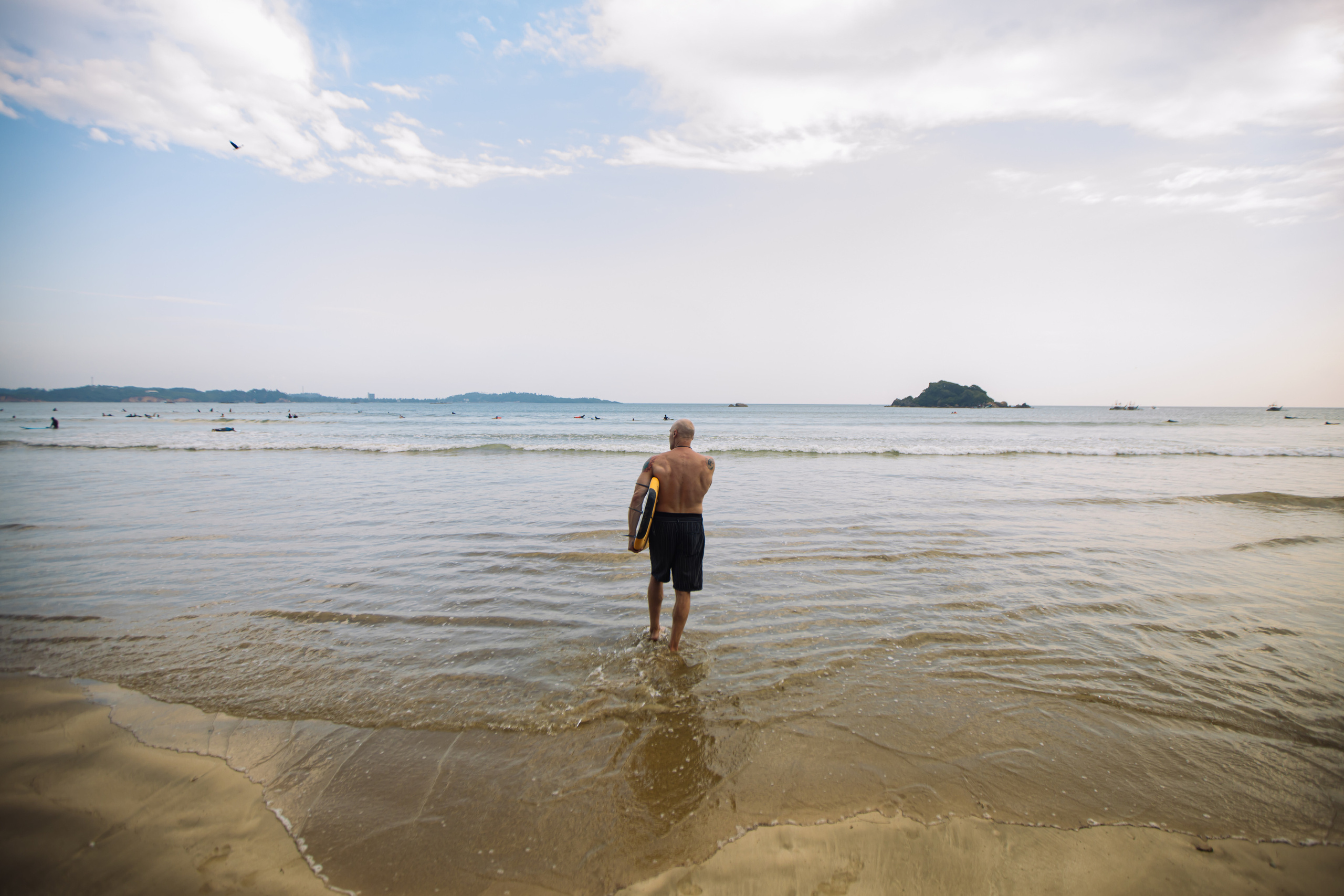 Weligama_bich. Ведущий на праздник в Москве / Денис Аганин