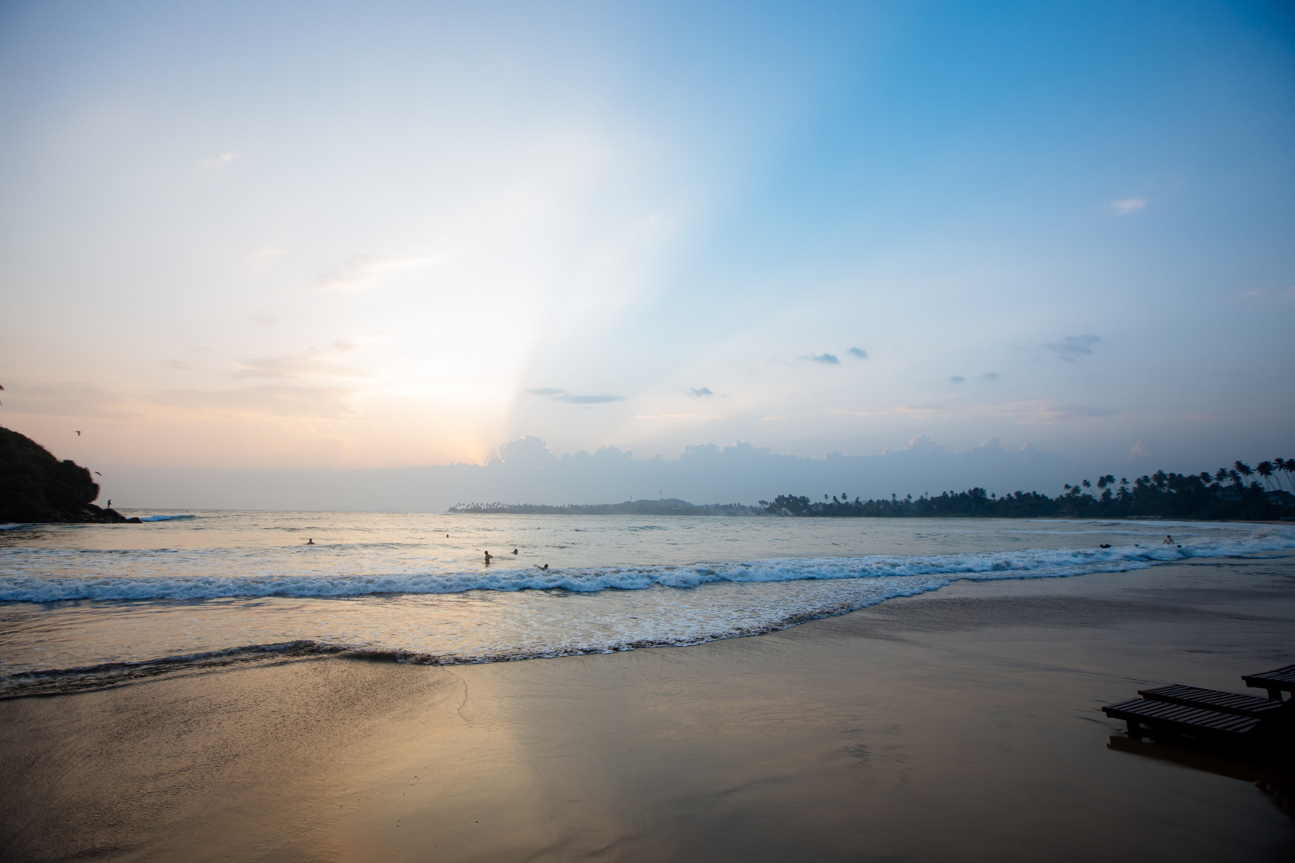 Surf_land. Ведущий на праздник в Москве / Денис Аганин