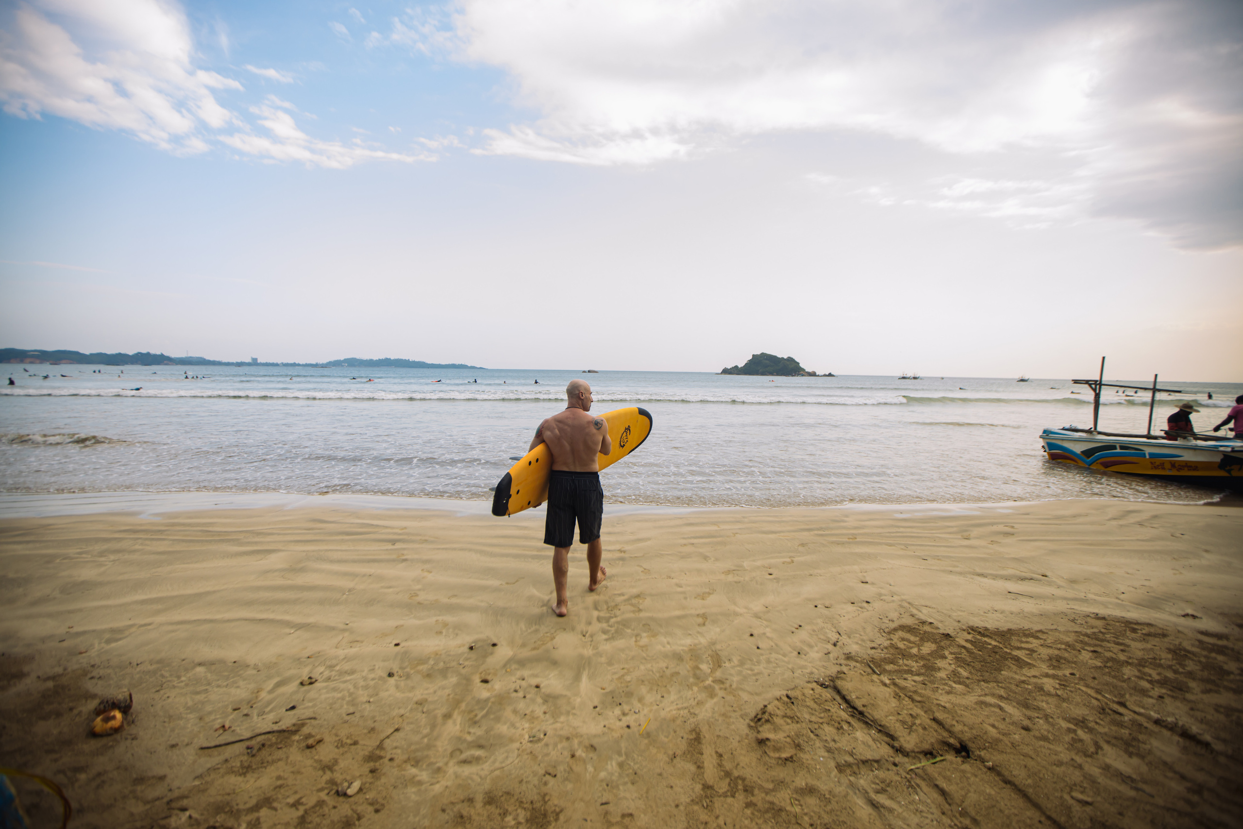 Weligama_bich. Ведущий на праздник в Москве / Денис Аганин