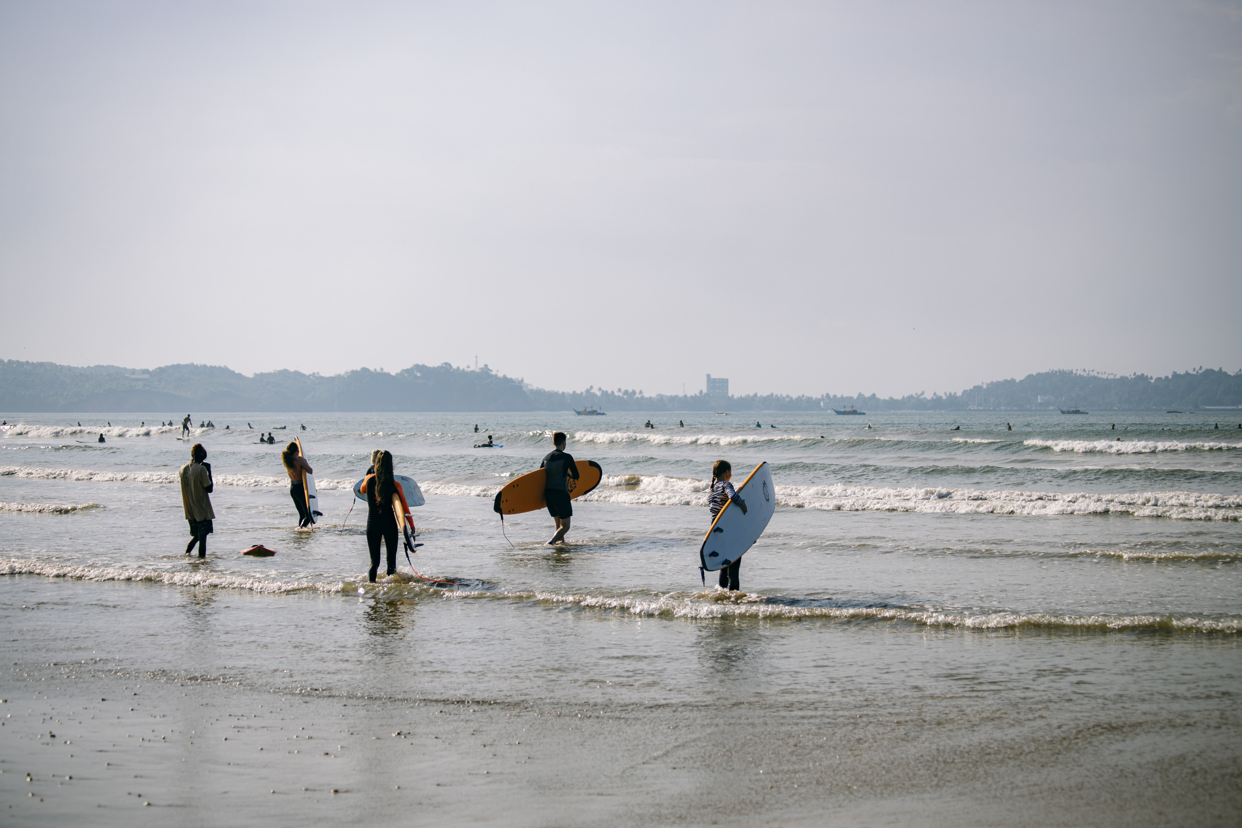 Surf_land. Ведущий на праздник в Москве / Денис Аганин