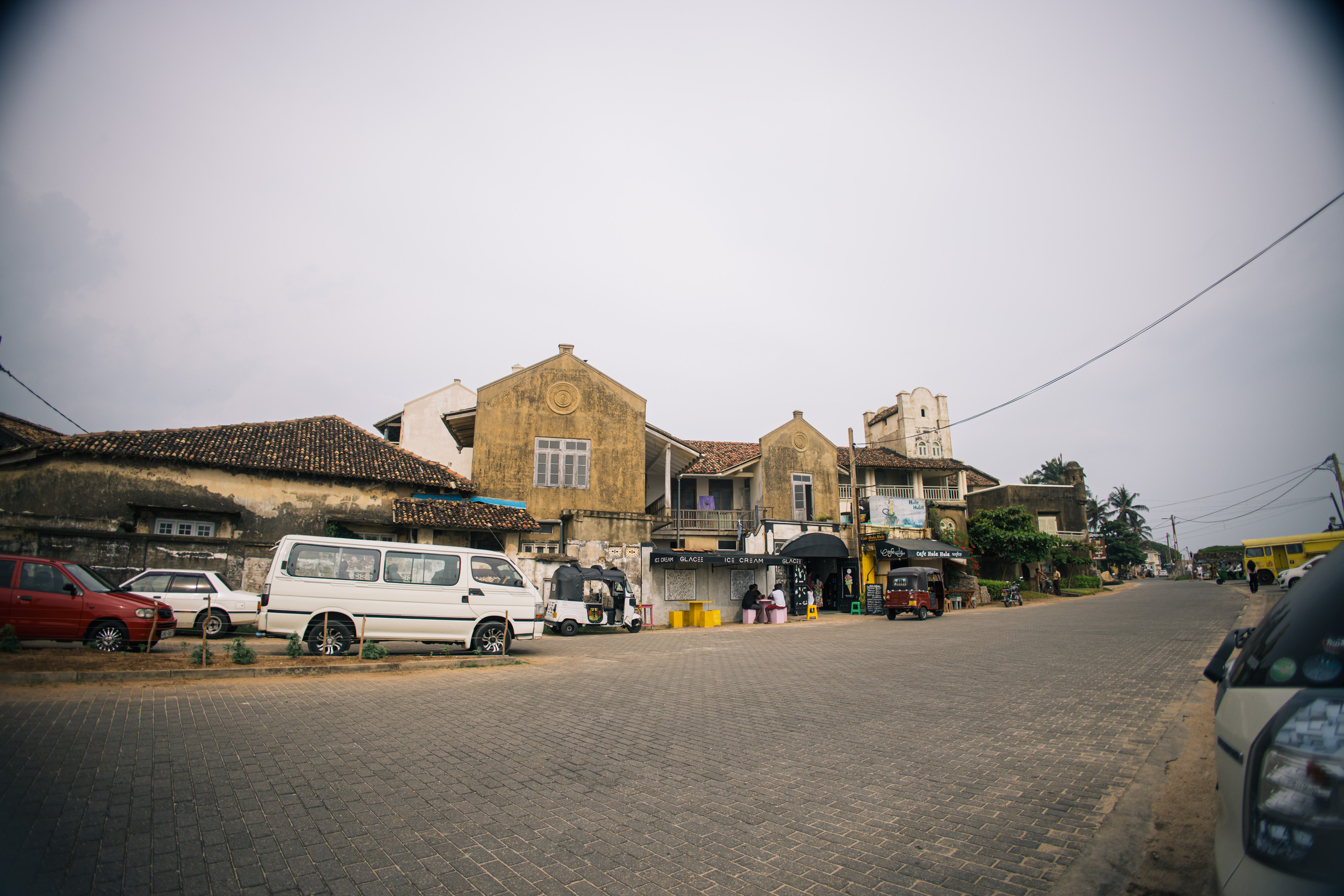 Surf_land. Ведущий на праздник в Москве / Денис Аганин