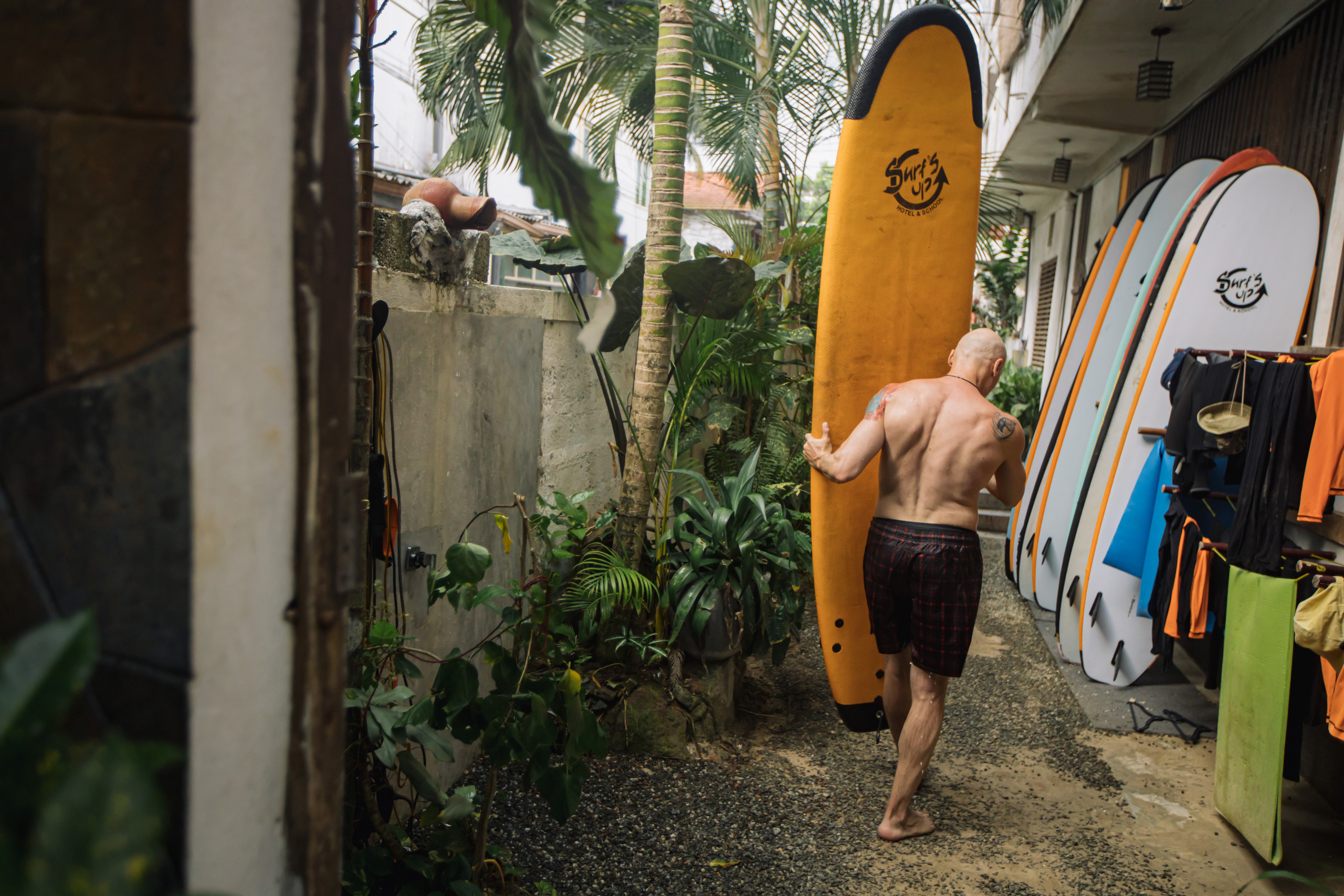 Weligama_bich. Ведущий на праздник в Москве / Денис Аганин