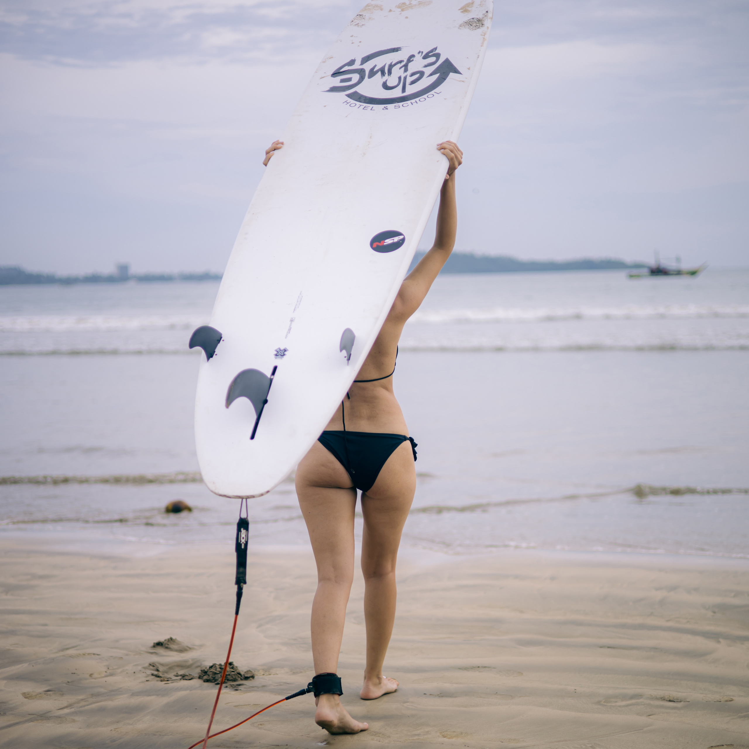 Ната1. Ведущий на праздник в Москве / Денис Аганин