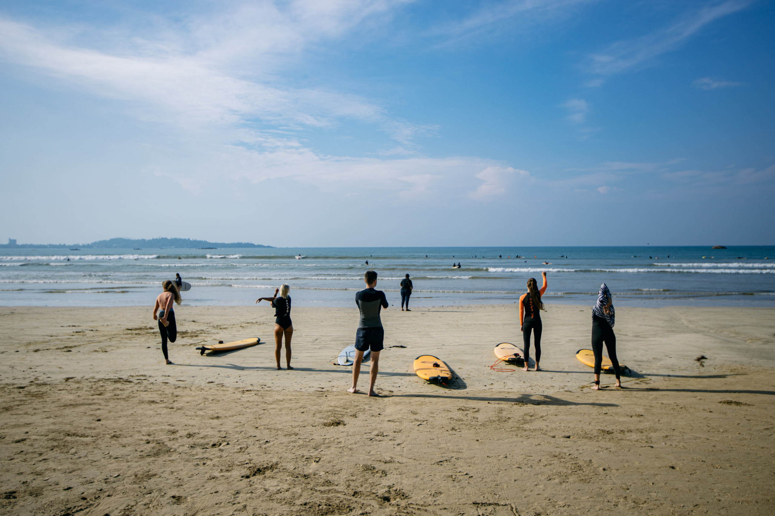 Surf_land. Ведущий на праздник в Москве / Денис Аганин