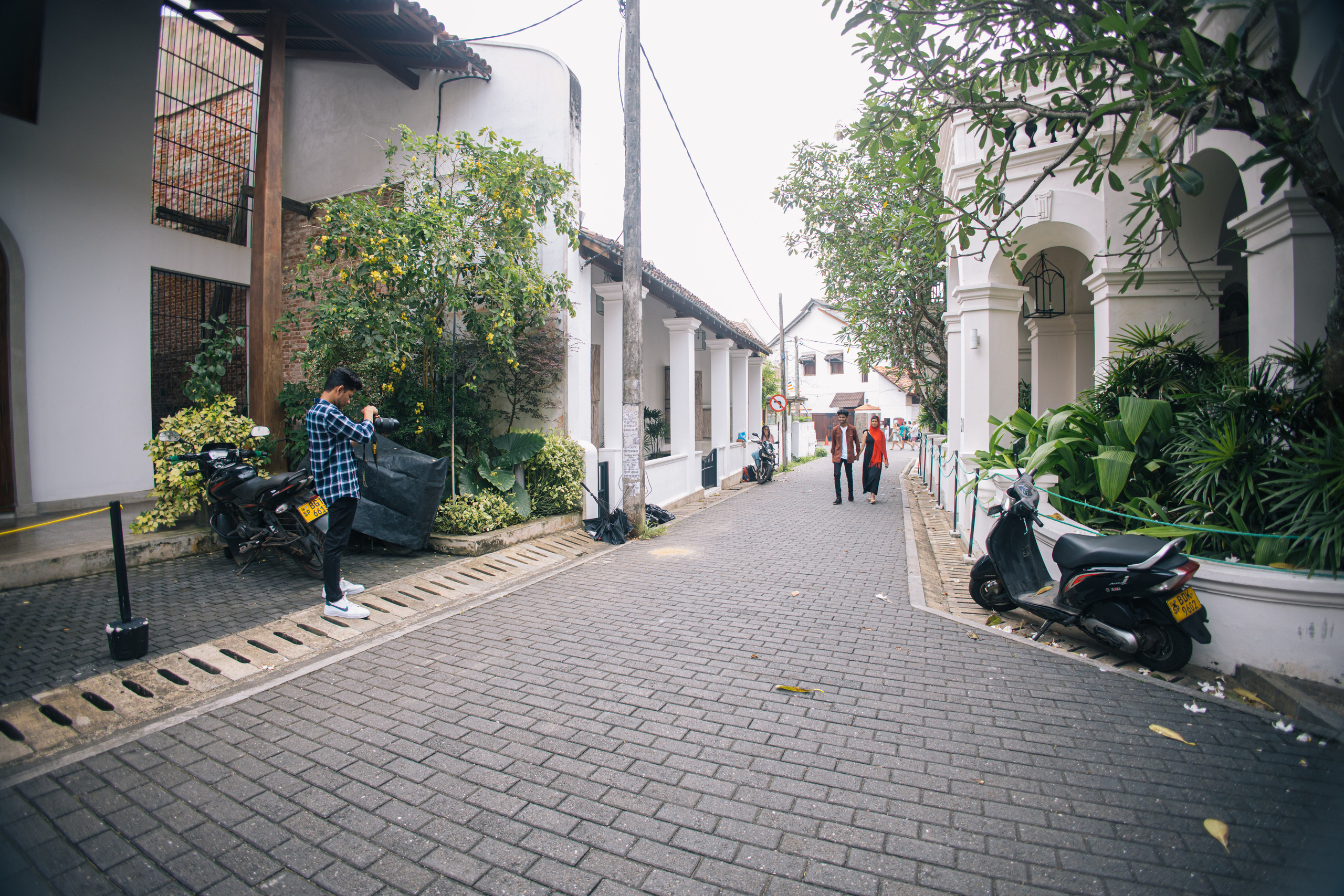 Surf_land. Ведущий на праздник в Москве / Денис Аганин