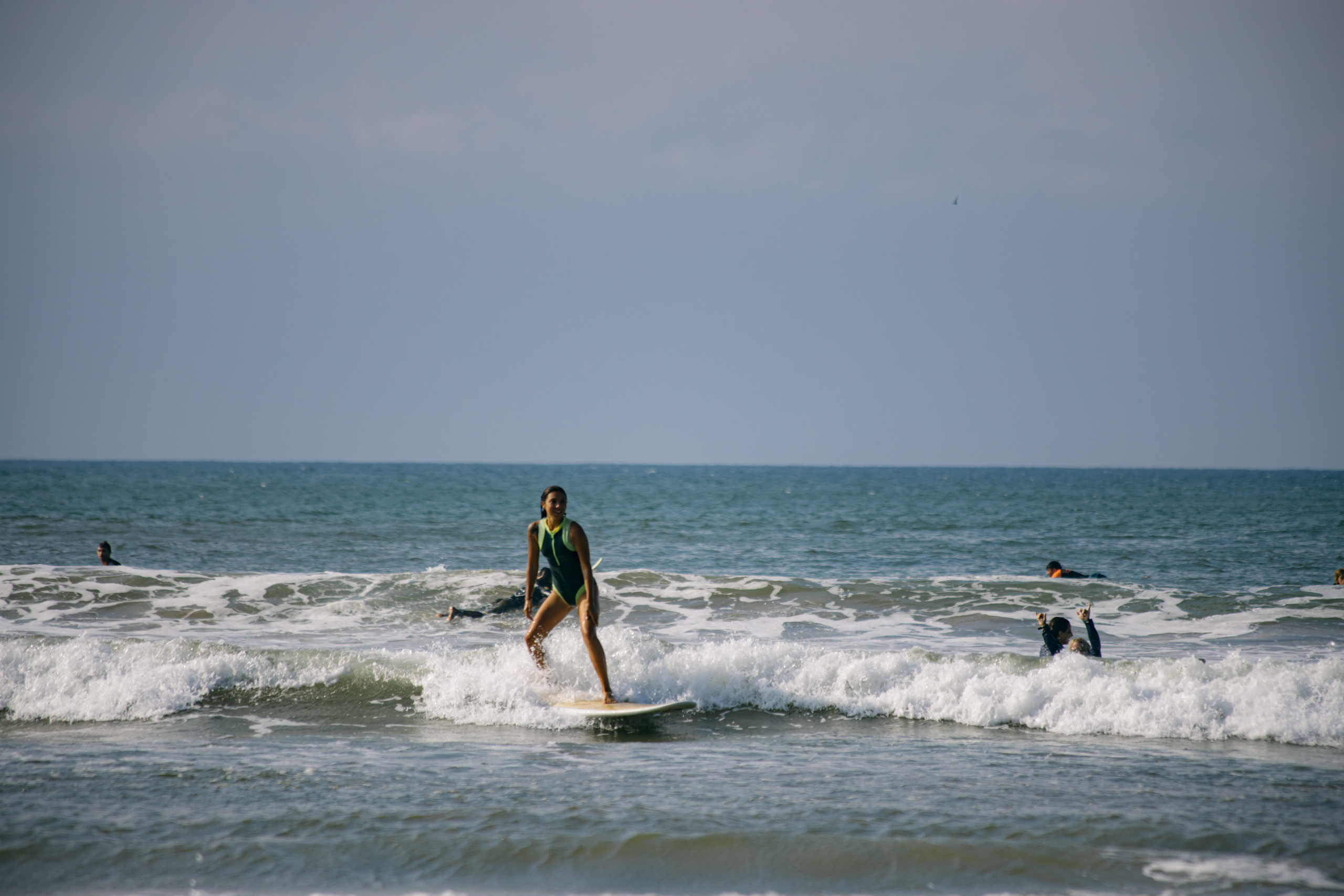 Surf_land. Ведущий на праздник в Москве / Денис Аганин