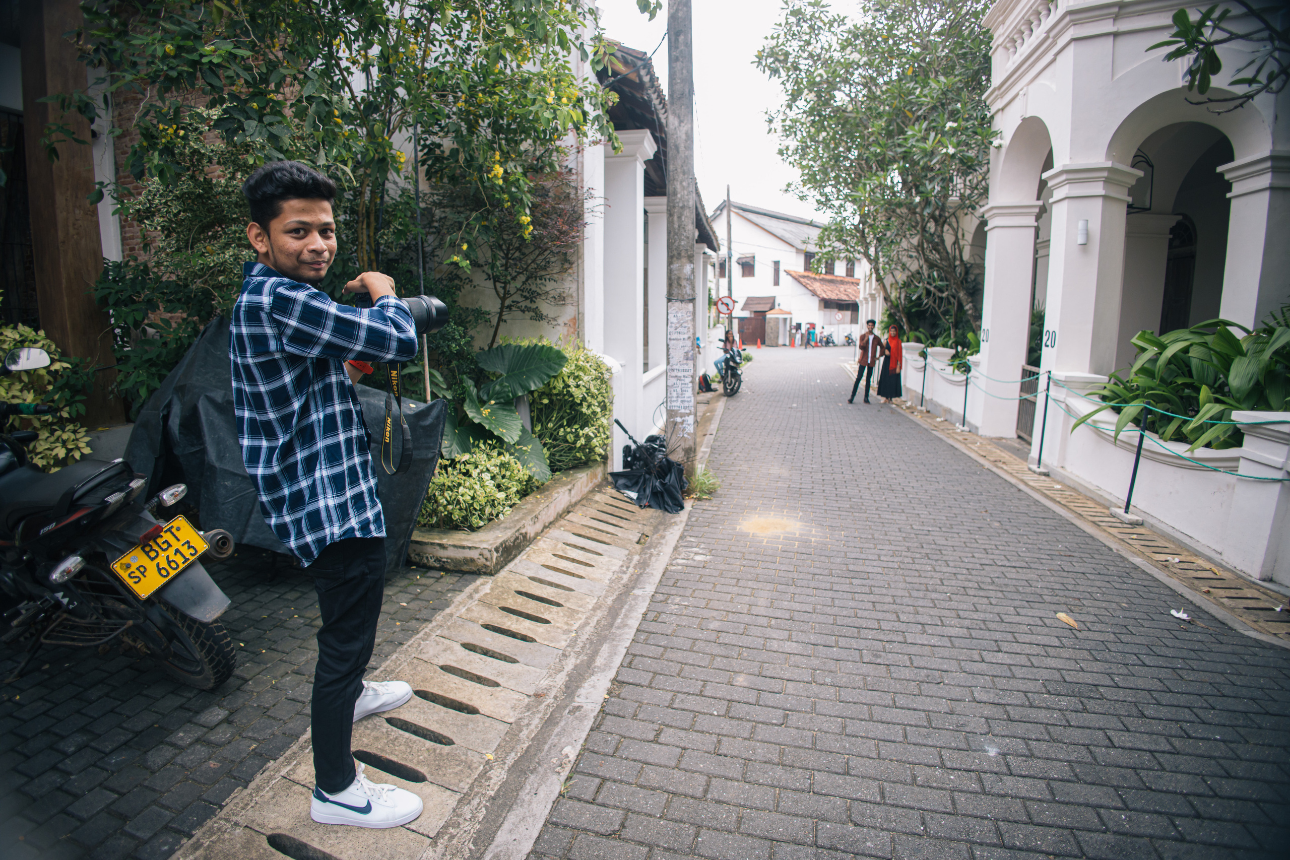 Surf_land. Ведущий на праздник в Москве / Денис Аганин