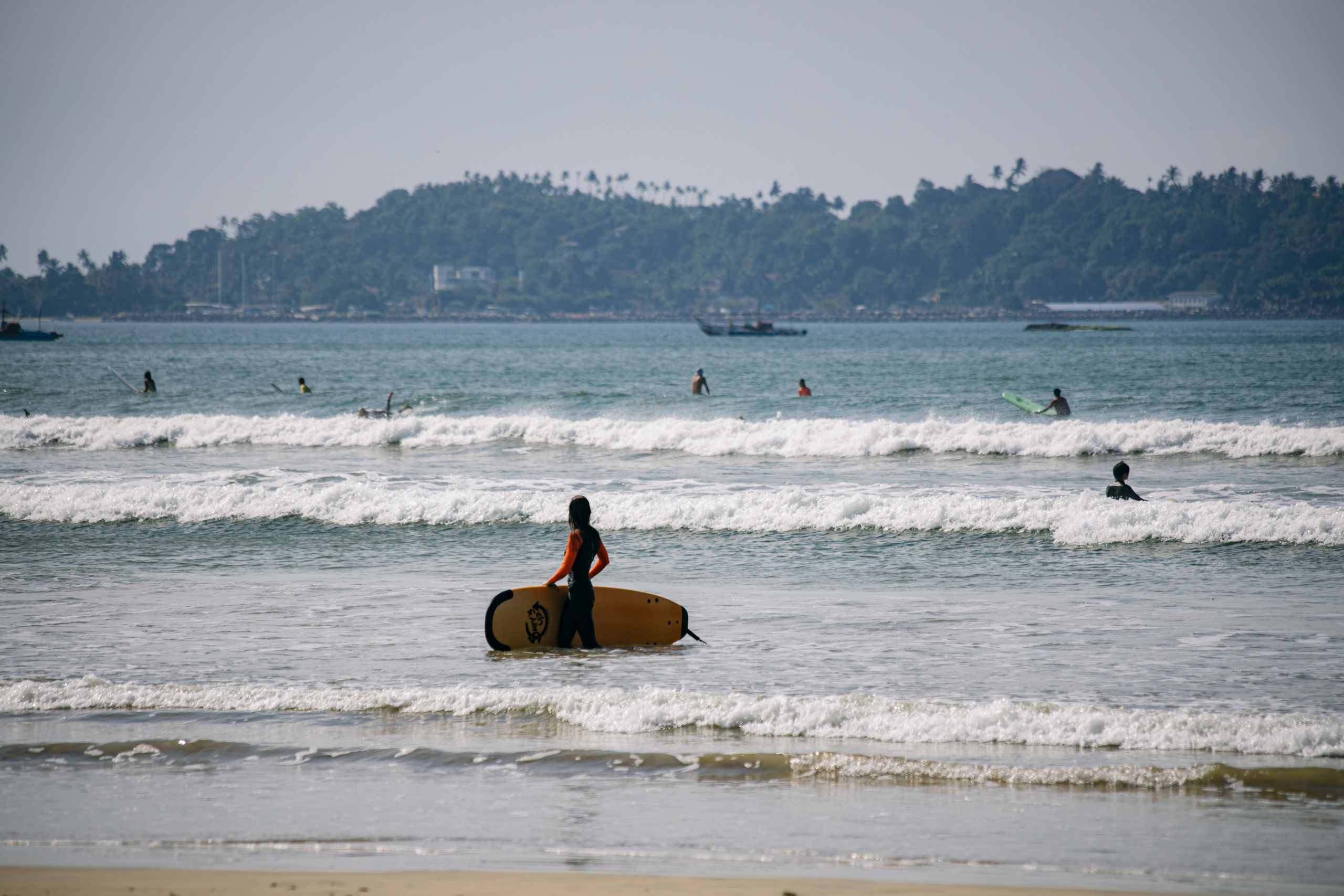 Surf_land. Ведущий на праздник в Москве / Денис Аганин