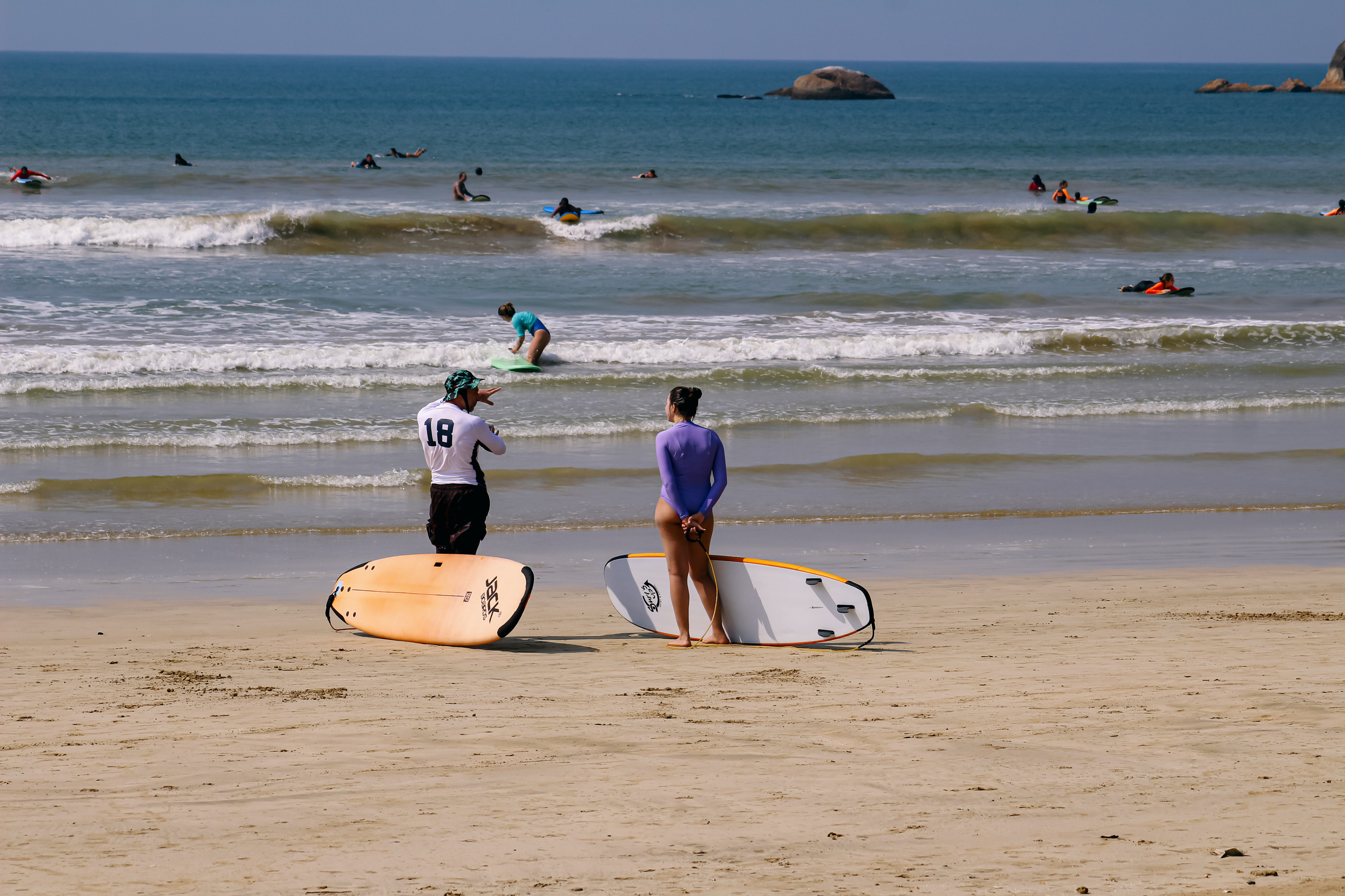 Surf_land. Ведущий на праздник в Москве / Денис Аганин