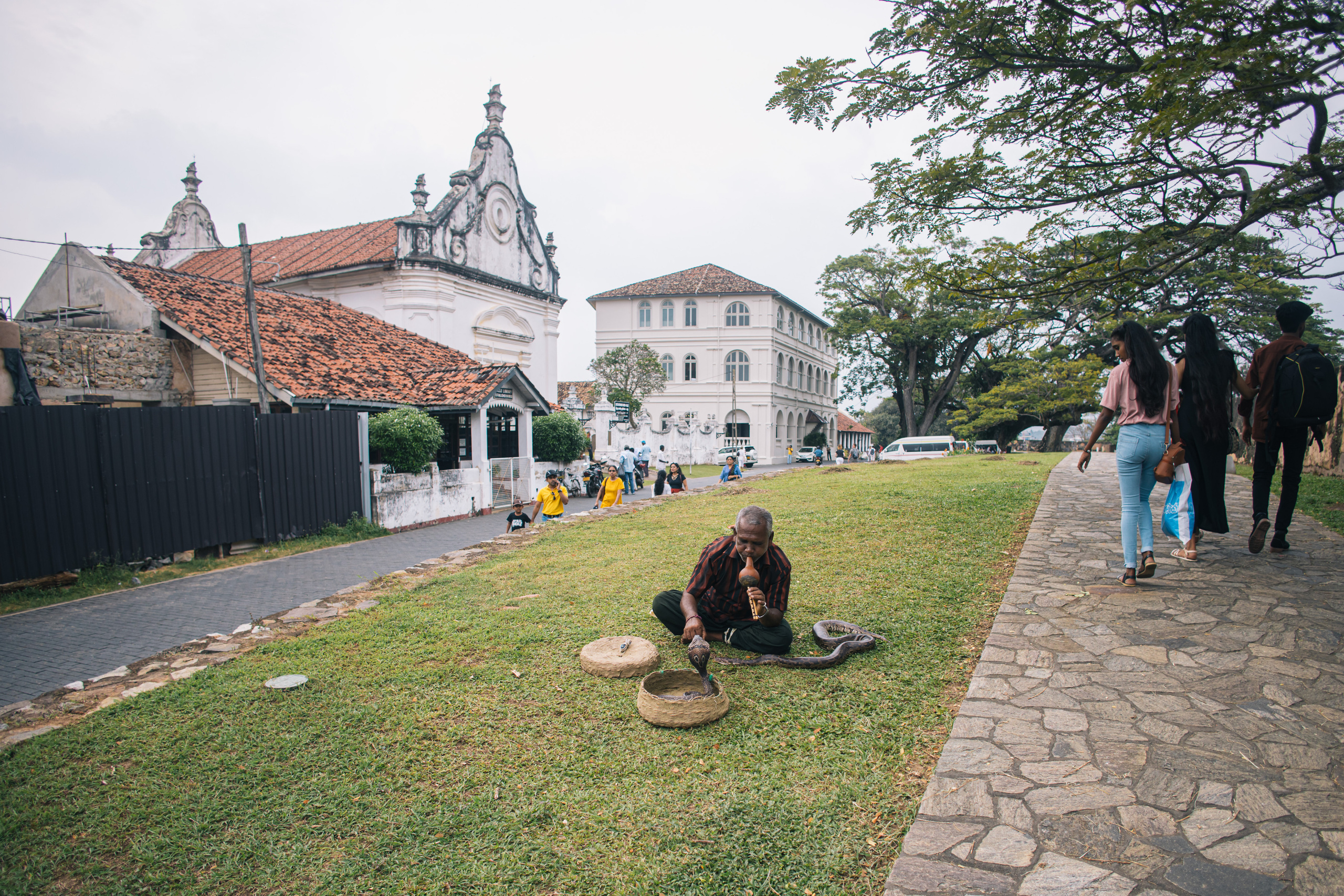 Surf_land. Ведущий на праздник в Москве / Денис Аганин