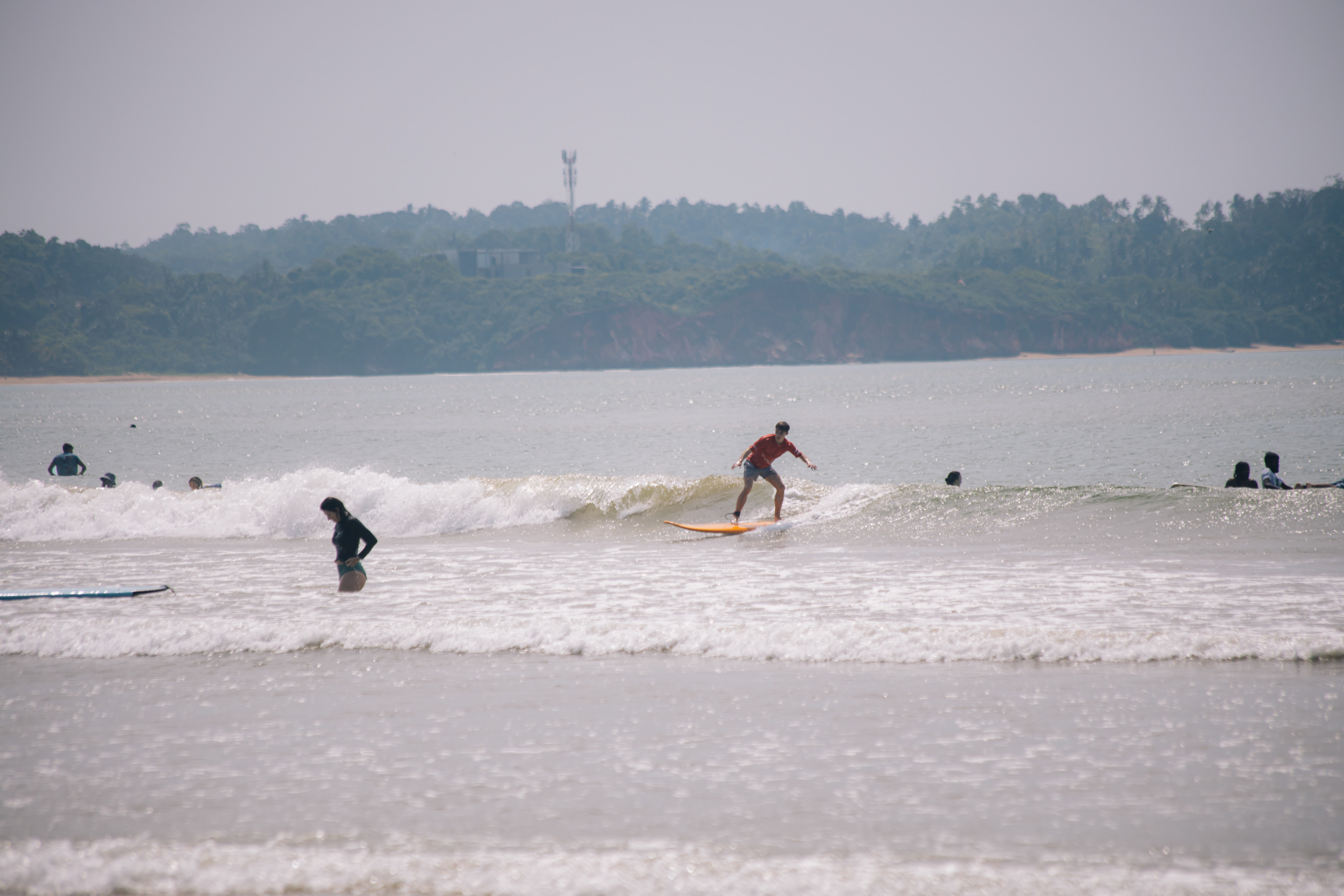 Surf_land. Ведущий на праздник в Москве / Денис Аганин