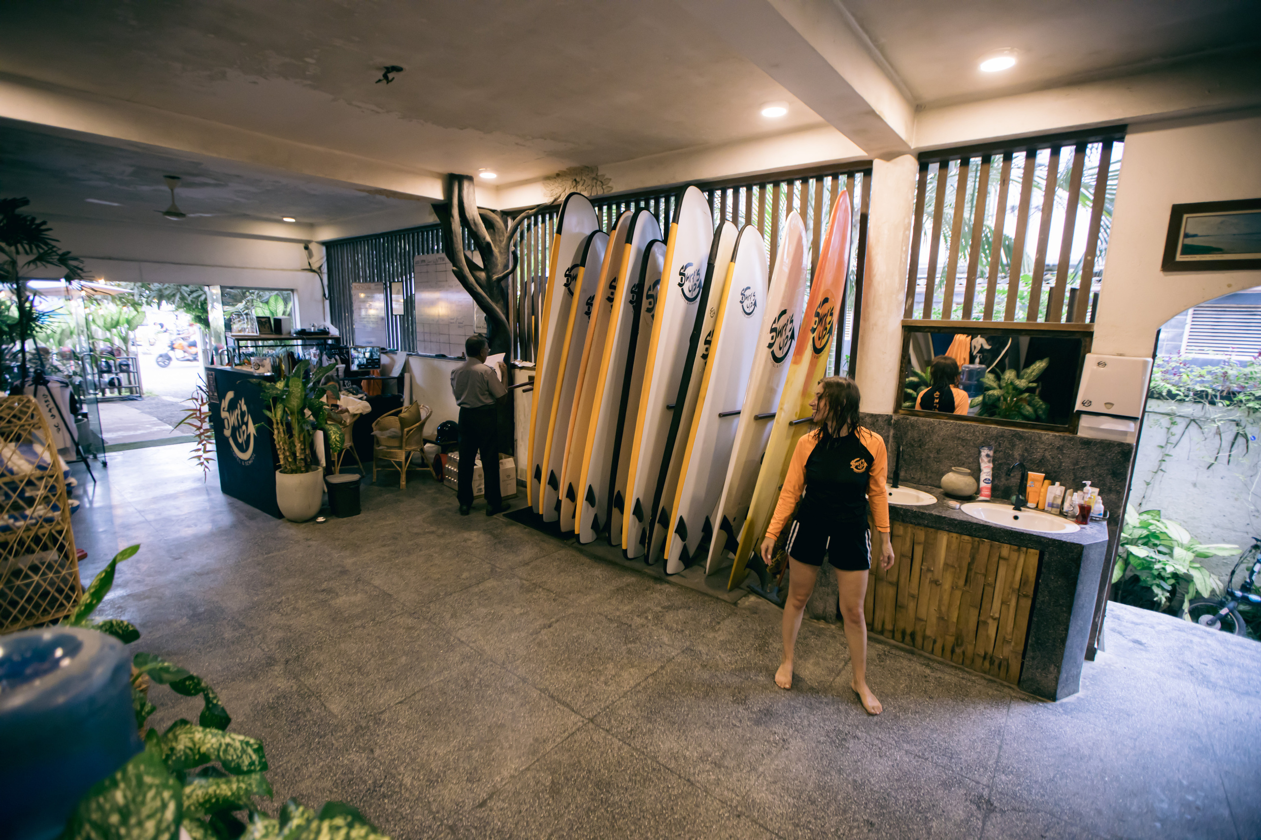 Ната1. Ведущий на праздник в Москве / Денис Аганин