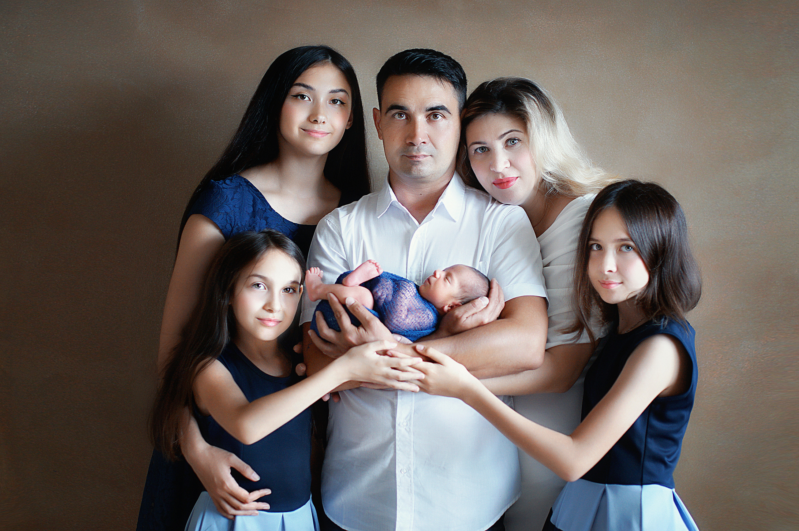 Новорожденные. Фотограф новорожденных беременных в Тюмени Ткачук Татьяна