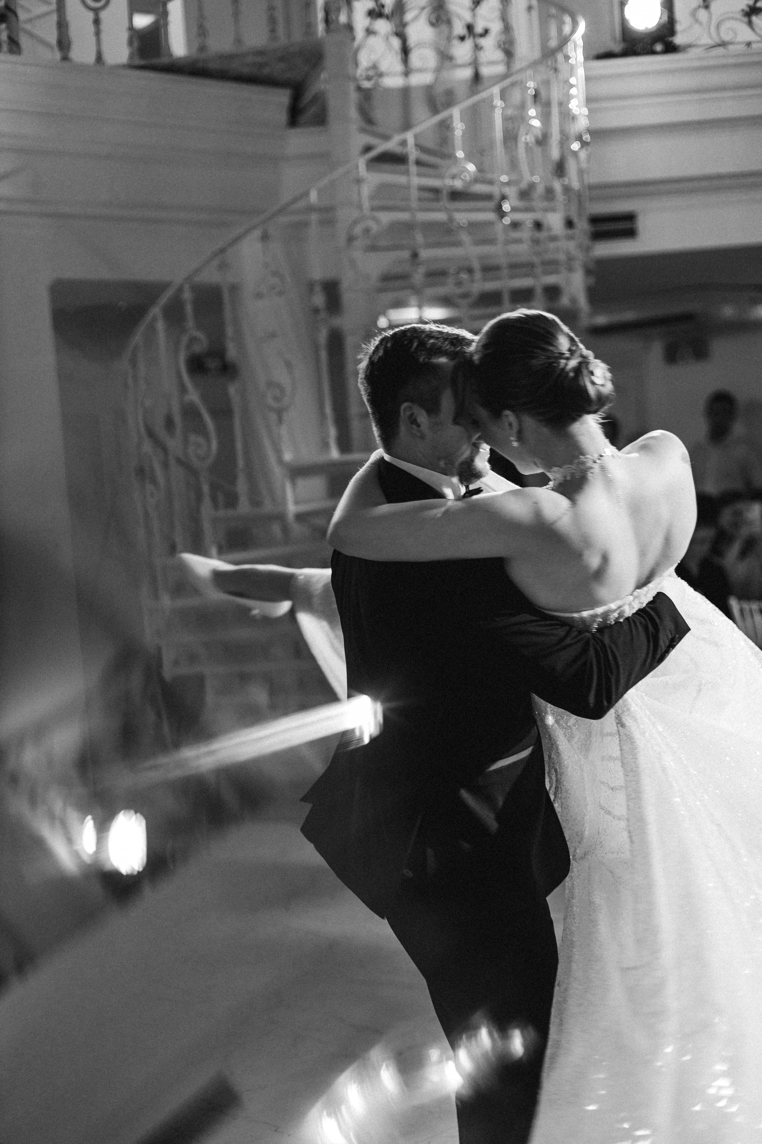 Полина и Антон. Свадебный фотограф Александра Тюлякова