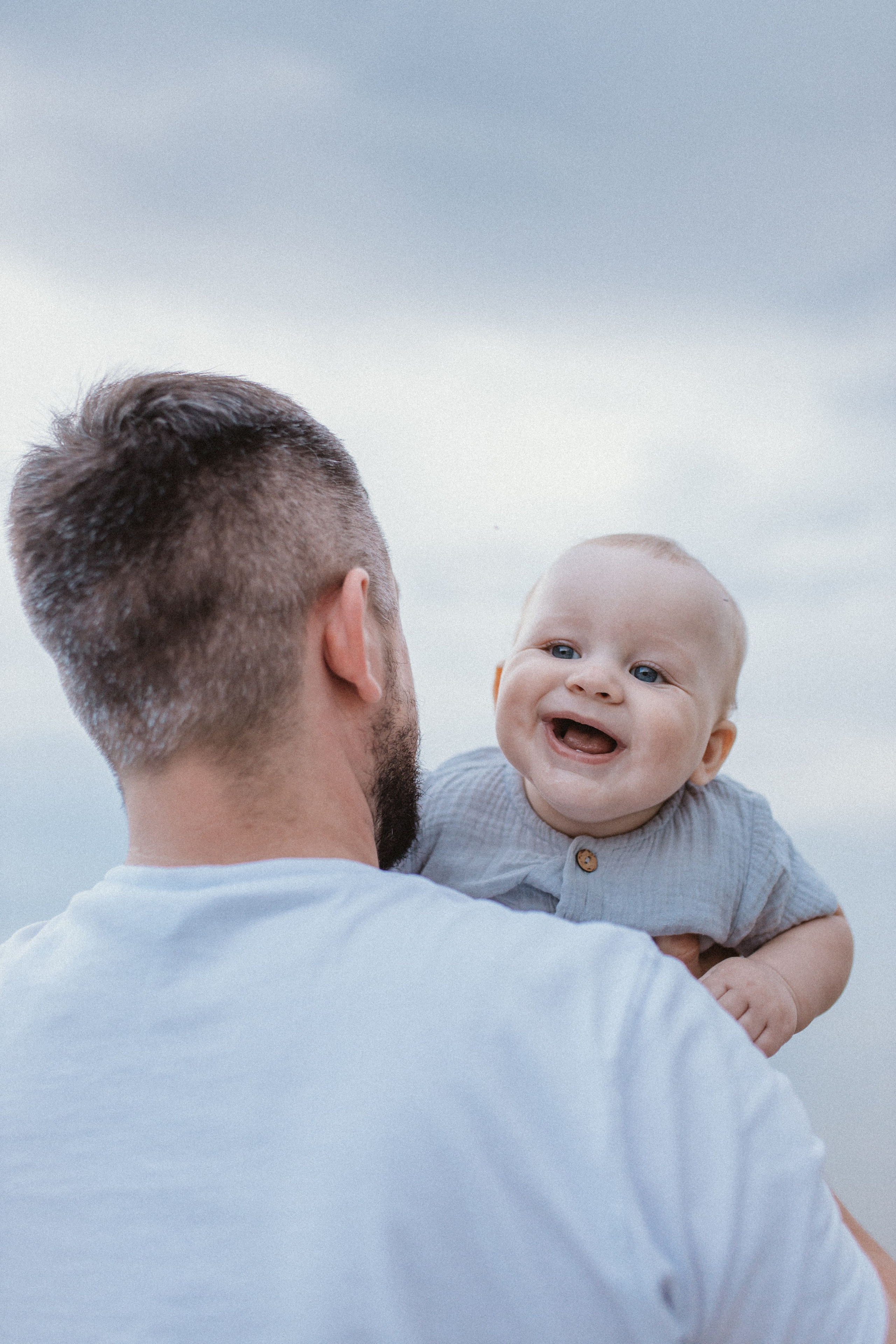 На берегу. Семейный и портретный фотограф в Новосибирске Мария Хлебус