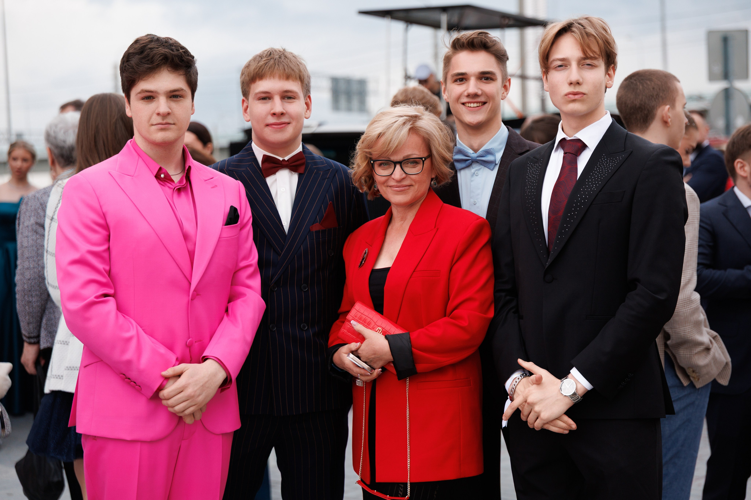 Страна 56. Репортажной, Свадебный, школьный