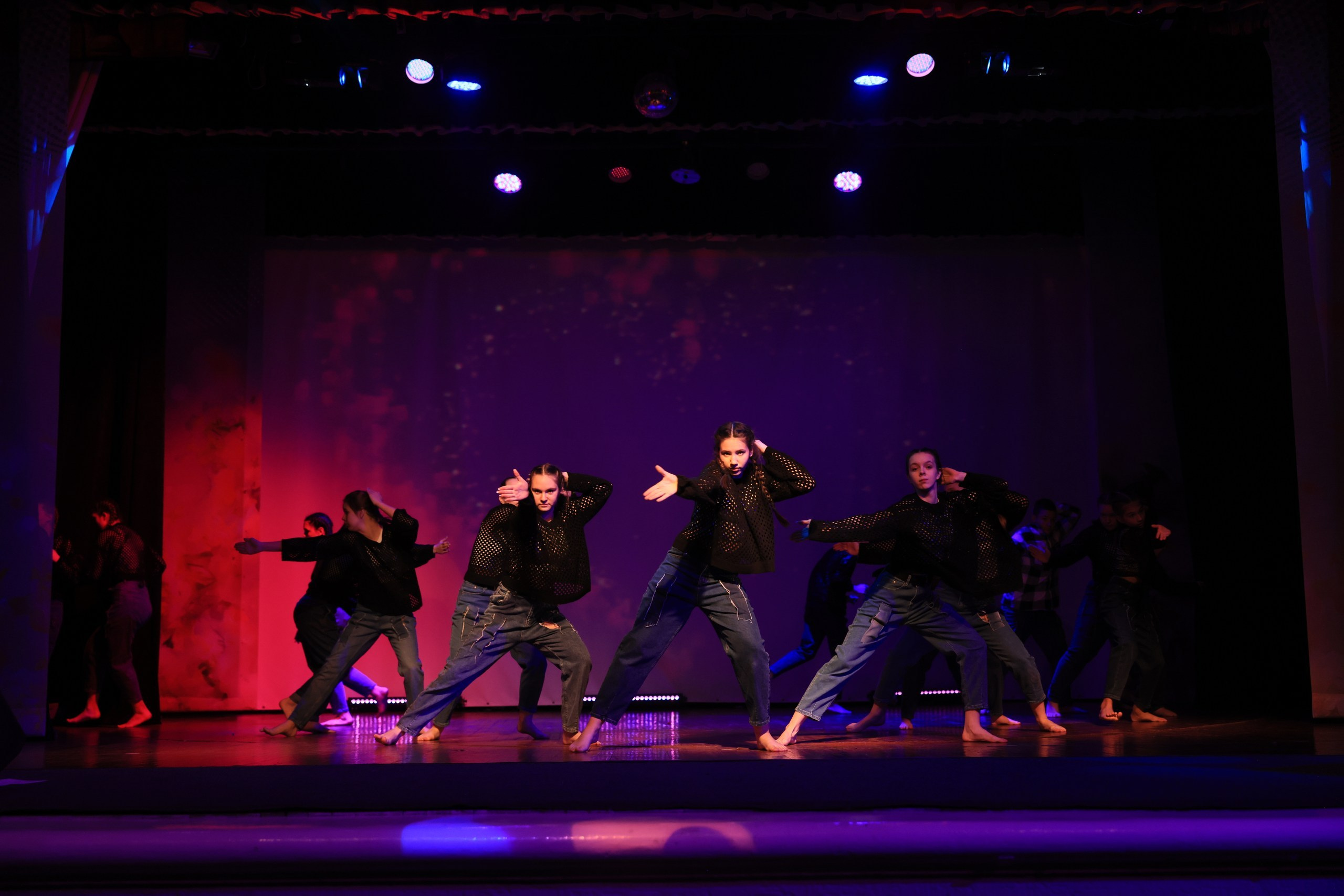 Концерт к 8 Марта в ДК «Металлург» г. Тула. Фотограф в Туле Крупский АнДРей. Фотостудия «КАДР71» в Туле