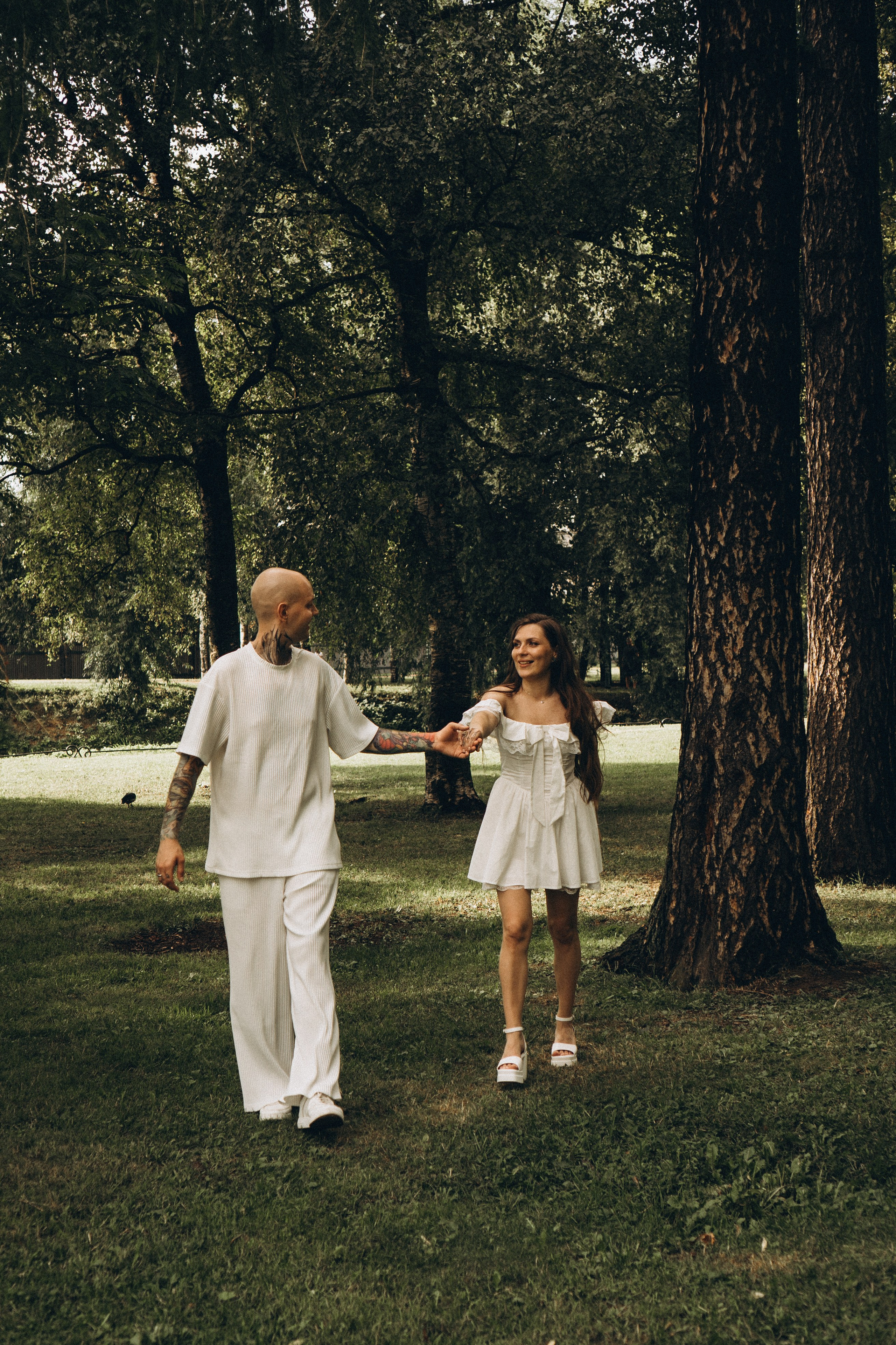 СВАДЕБНАЯ ПРОГУЛКА ПО ТАВРИЧЕСКОМУ САДУ И НЕВСКОЙ РАТУШЕ. Профессиональный фотограф, Санкт-Петербург — Виктория Богомолова