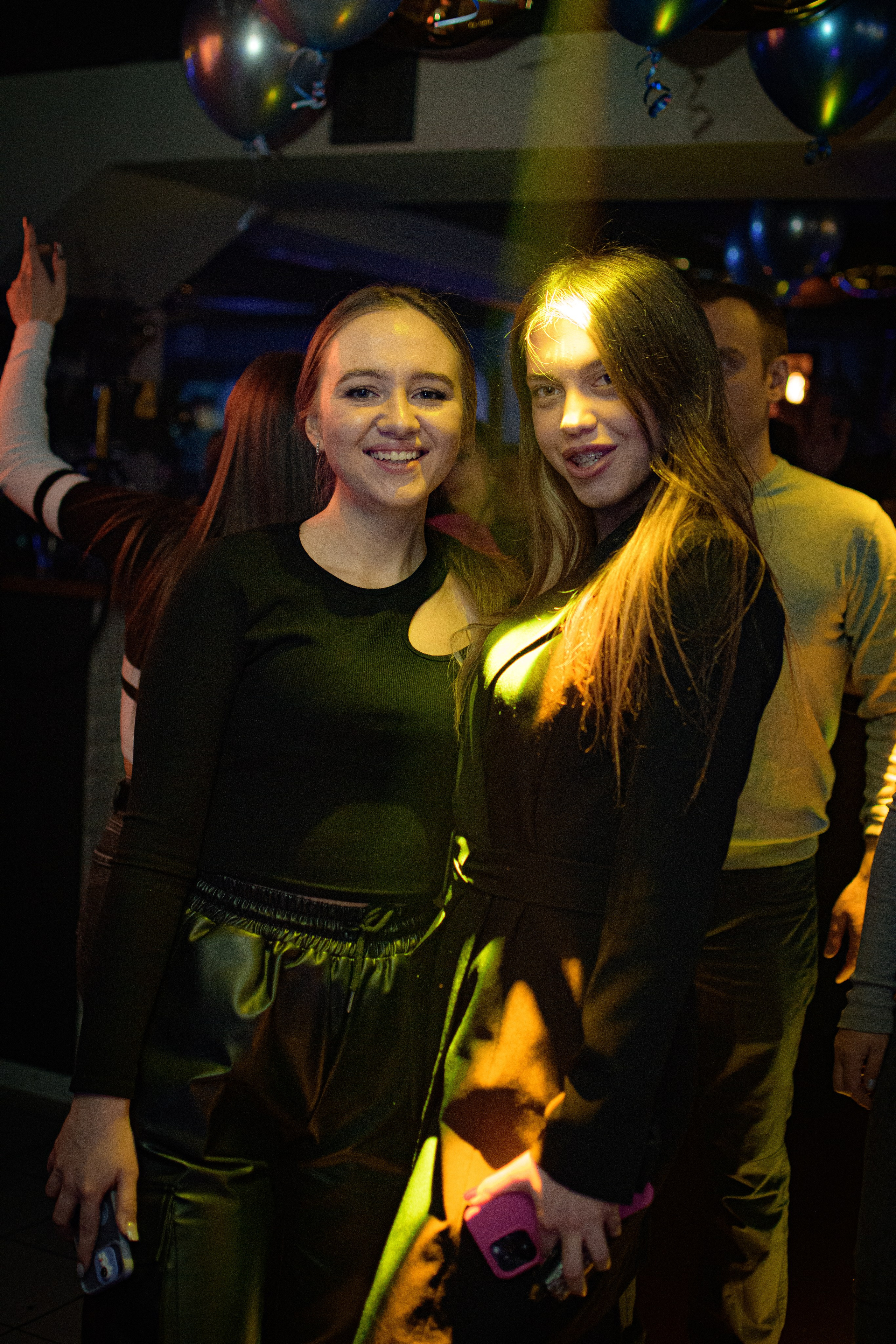 HOLLYWOOD / 6 YEARS. Photokarish