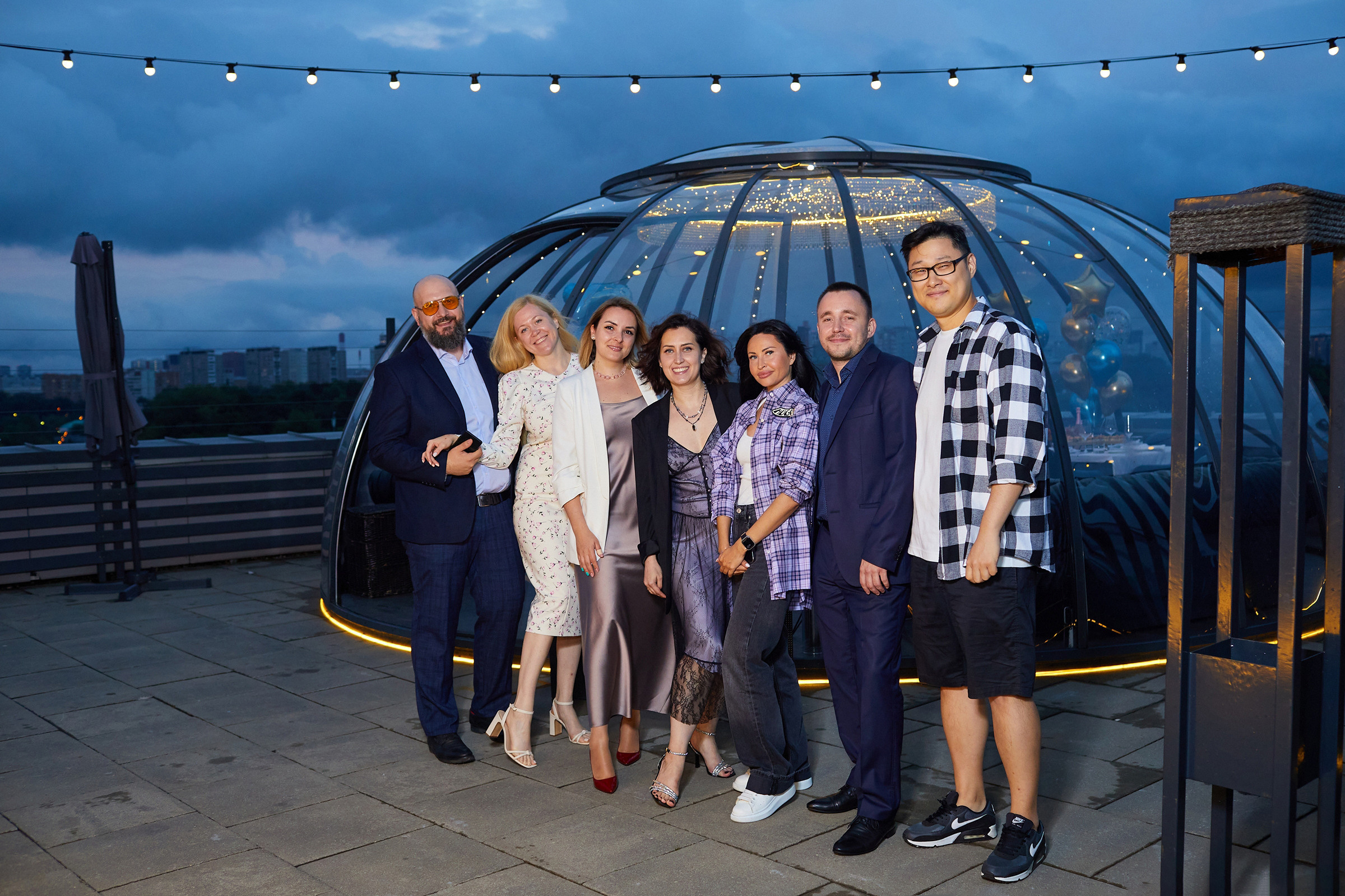 День Рождения 35 лет в «Igloobar». Александр Осин — корпоративный и семейный фотограф в Москве