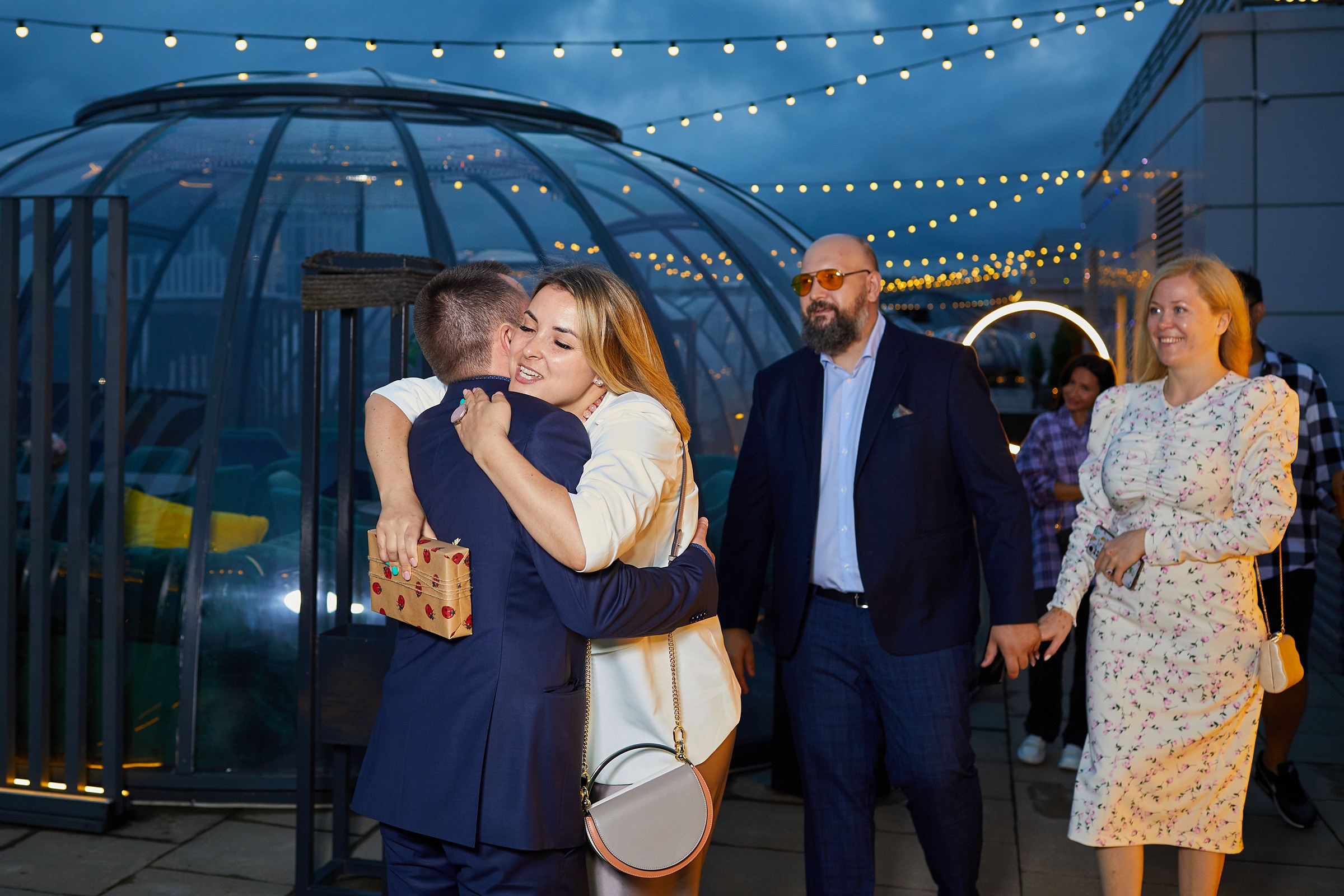 День Рождения 35 лет в «Igloobar». Александр Осин — корпоративный и семейный фотограф в Москве