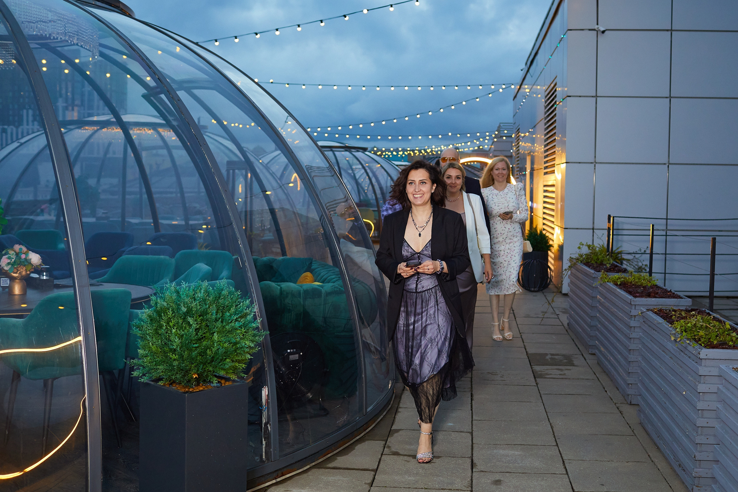 День Рождения 35 лет в «Igloobar». Александр Осин — корпоративный и семейный фотограф в Москве