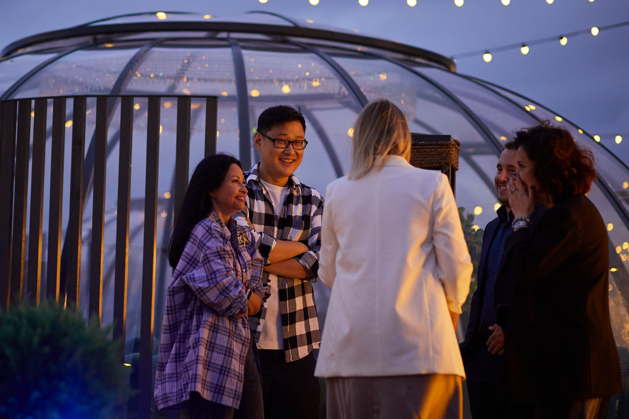 День Рождения 35 лет в «Igloobar». Александр Осин — корпоративный и семейный фотограф в Москве