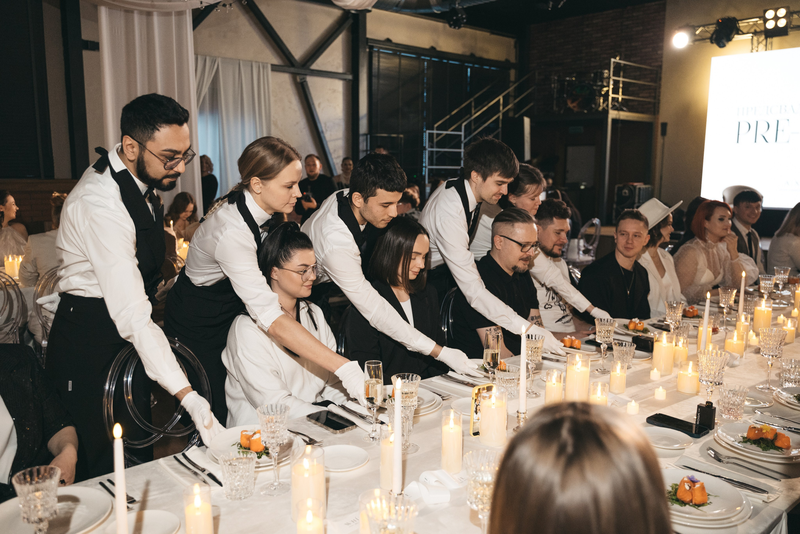 WhiteRoom Pre-wedding. Репортажный и свадебный фотограф в Сургуте