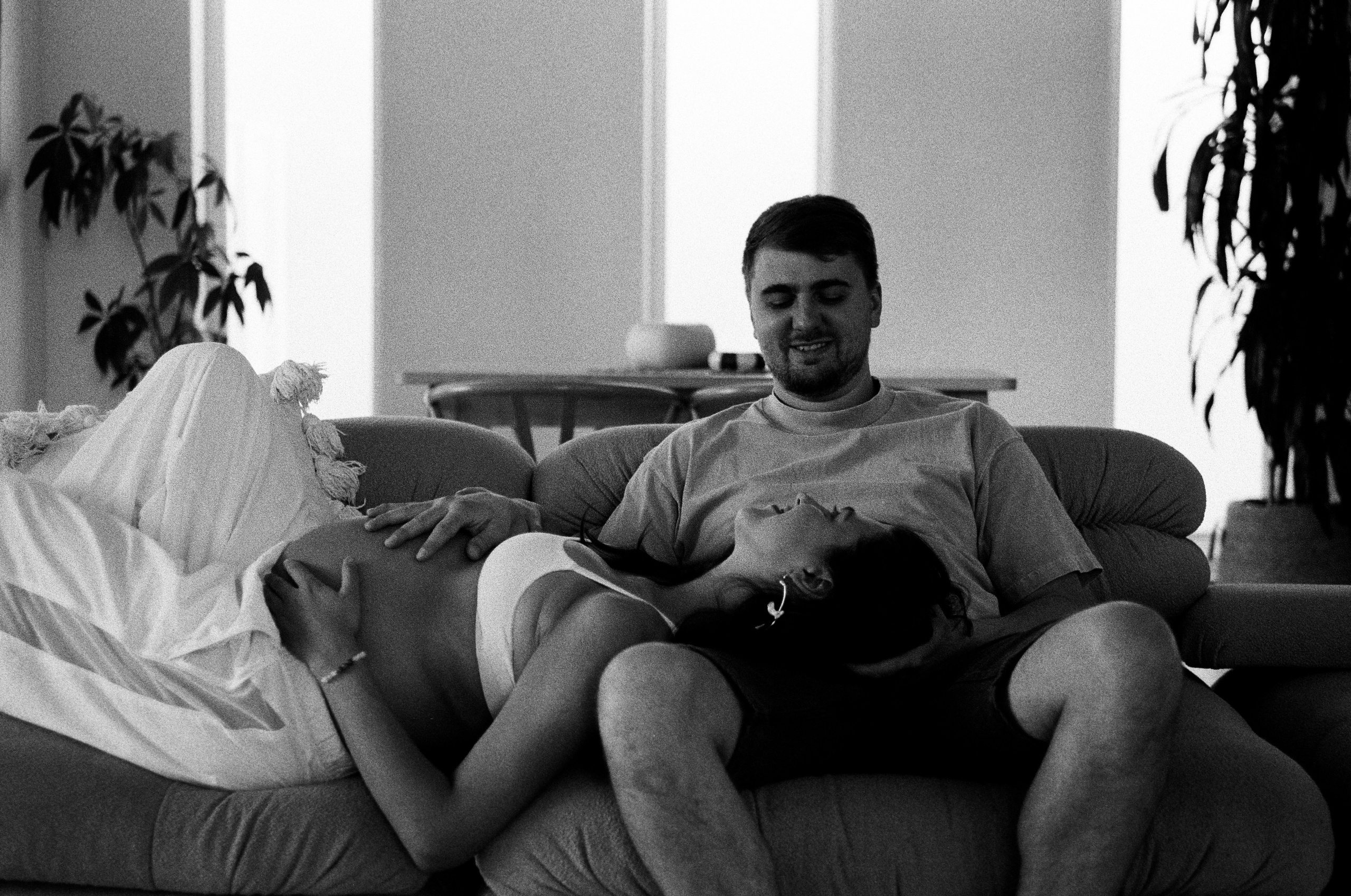 Maternity. Film photographer in Los Angeles Anastasiya Pankova