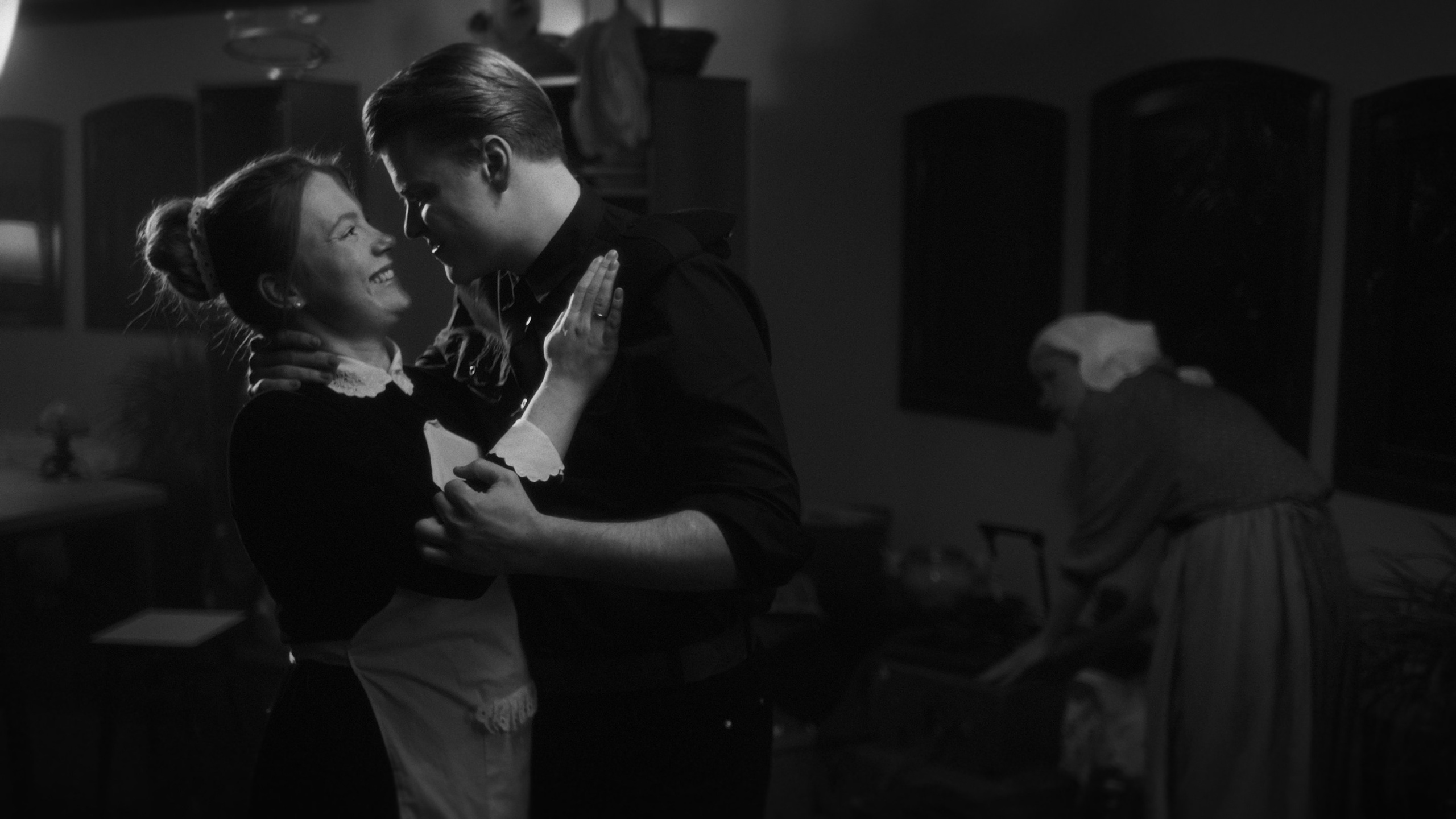 1973 (short film). Colorist Ivan Serzhanov