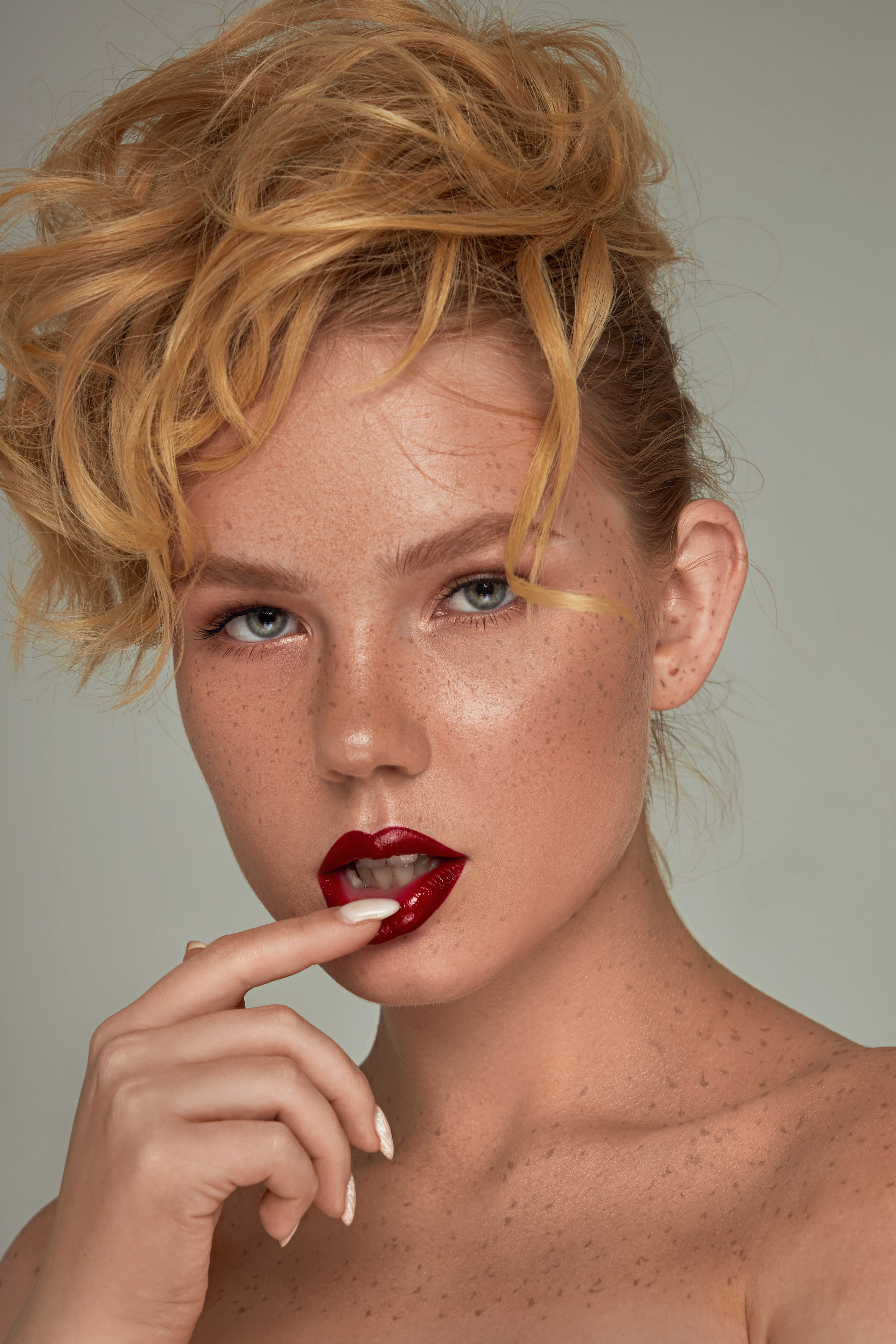 Портретная съемка. Ретушер и бьюти фотограф