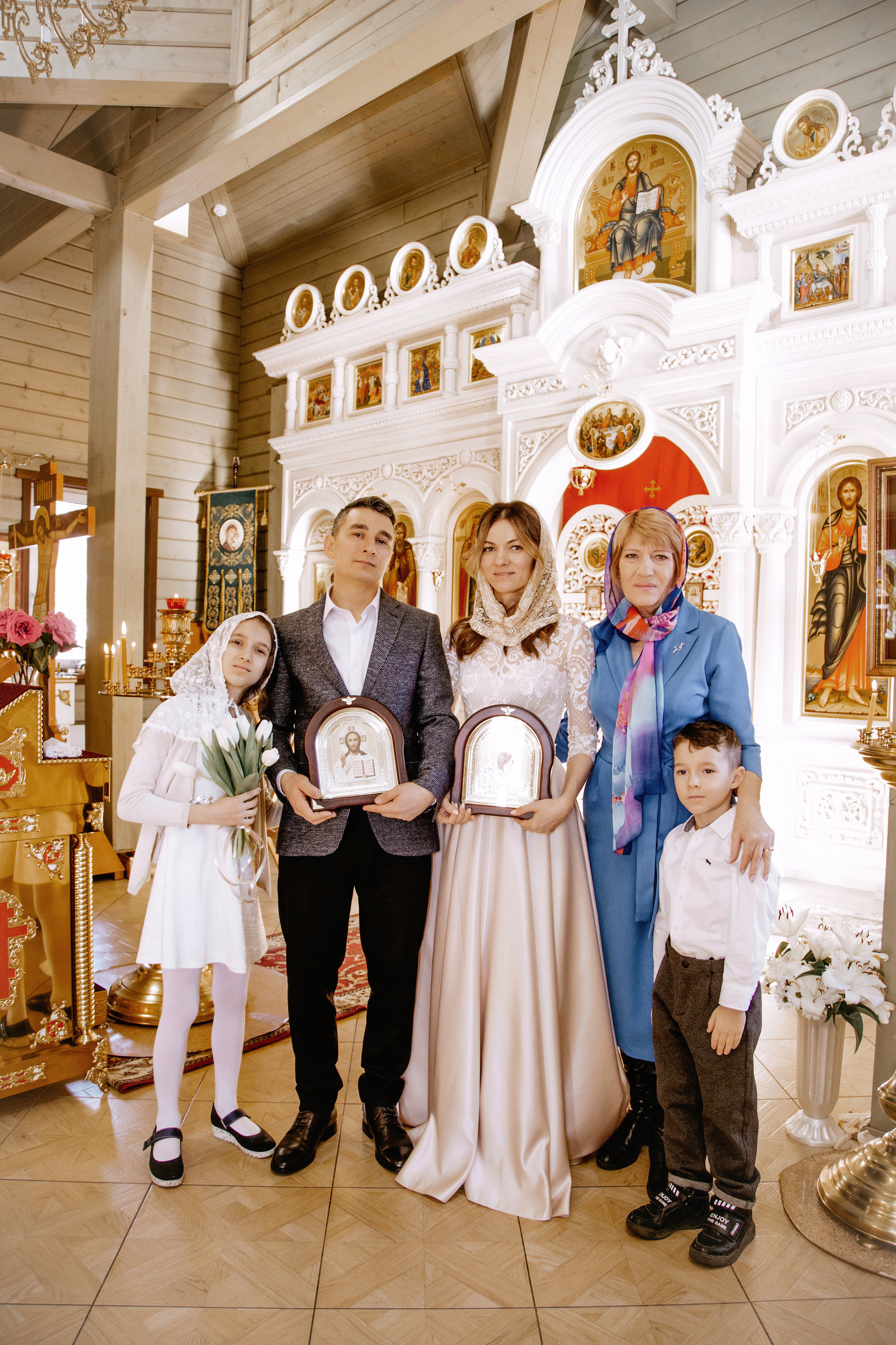 Свадьбы — Венчание. Фотостудия во Всеволожске. Подходит для всех творческих проектов