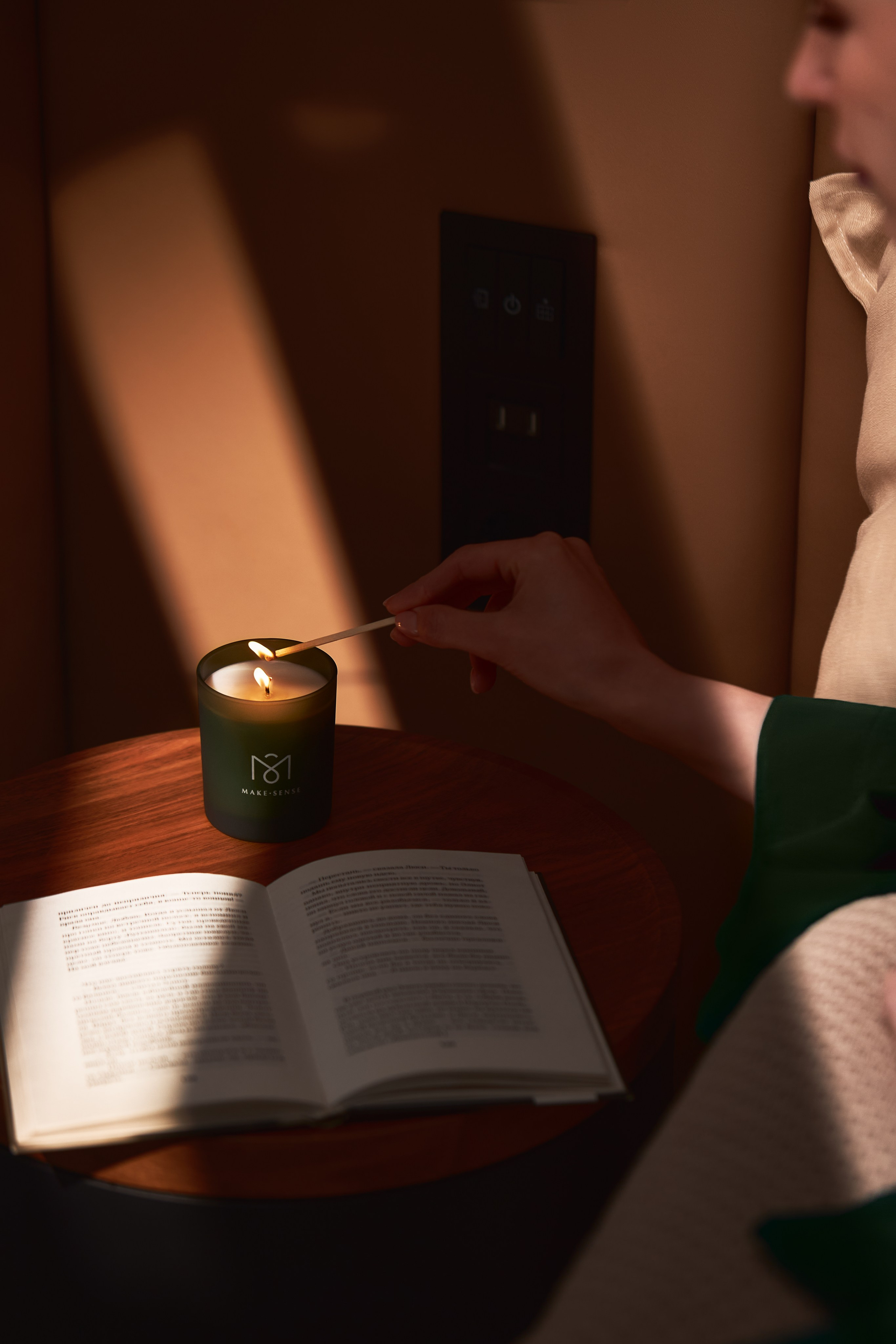 Image for Make sense brand. Аксёнова Оля — сет-дизайнер, художник-постановщик, Москва