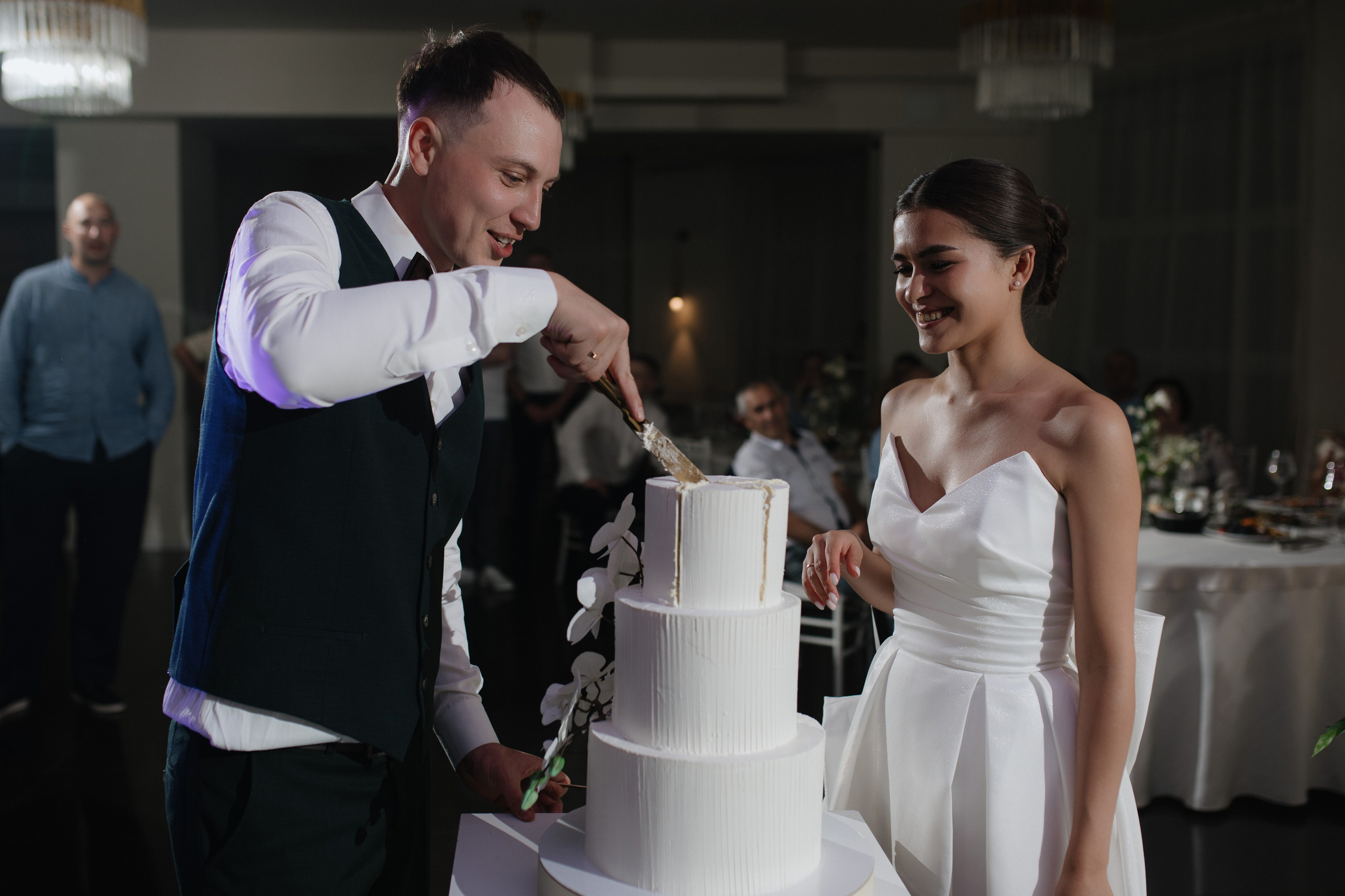 Костя и Айгиза — MORE AMORE. Свадебный фотограф Екатеринбург/Челябинск — Любовь Волохова